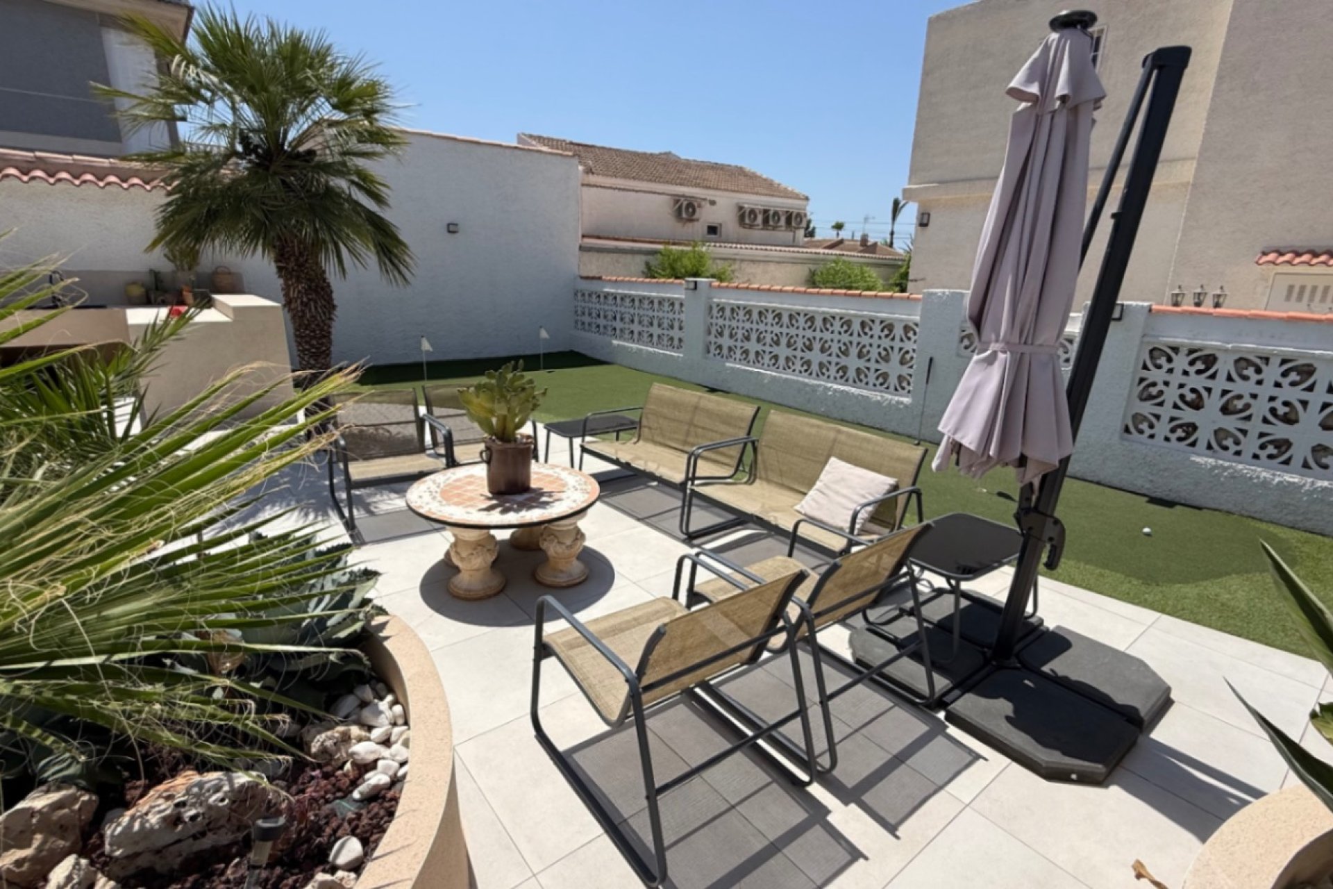 Återförsäljning - Detached villa -
Torrevieja - Costa Blanca Sur