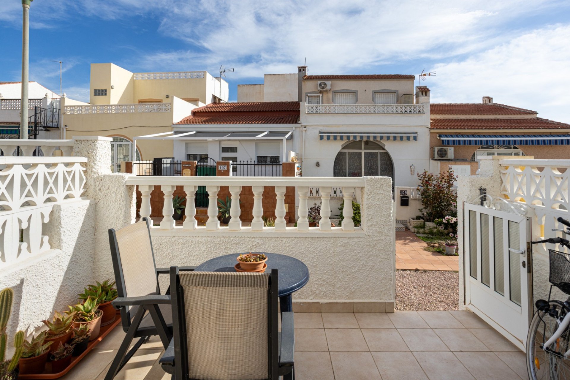 Återförsäljning - Detached villa -
Torrevieja - La siesta