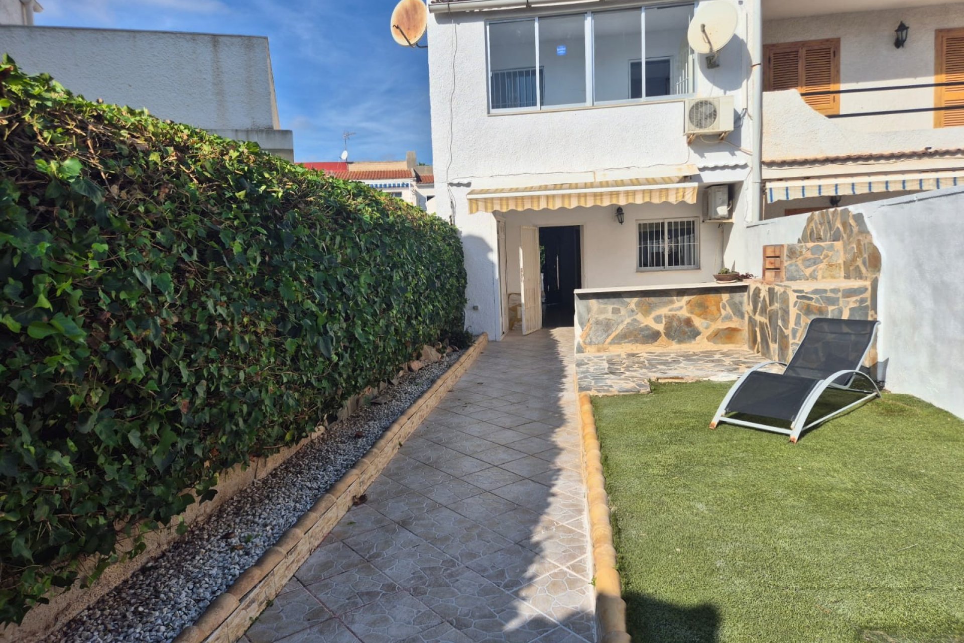 Återförsäljning - Detached villa -
Torrevieja - LOS BALCONES - LOS ALTOS