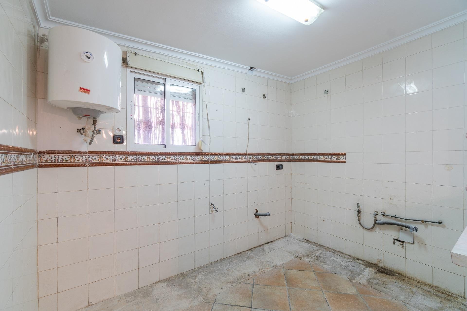 Återförsäljning - Detached villa -
Torrevieja - Orihuela costa