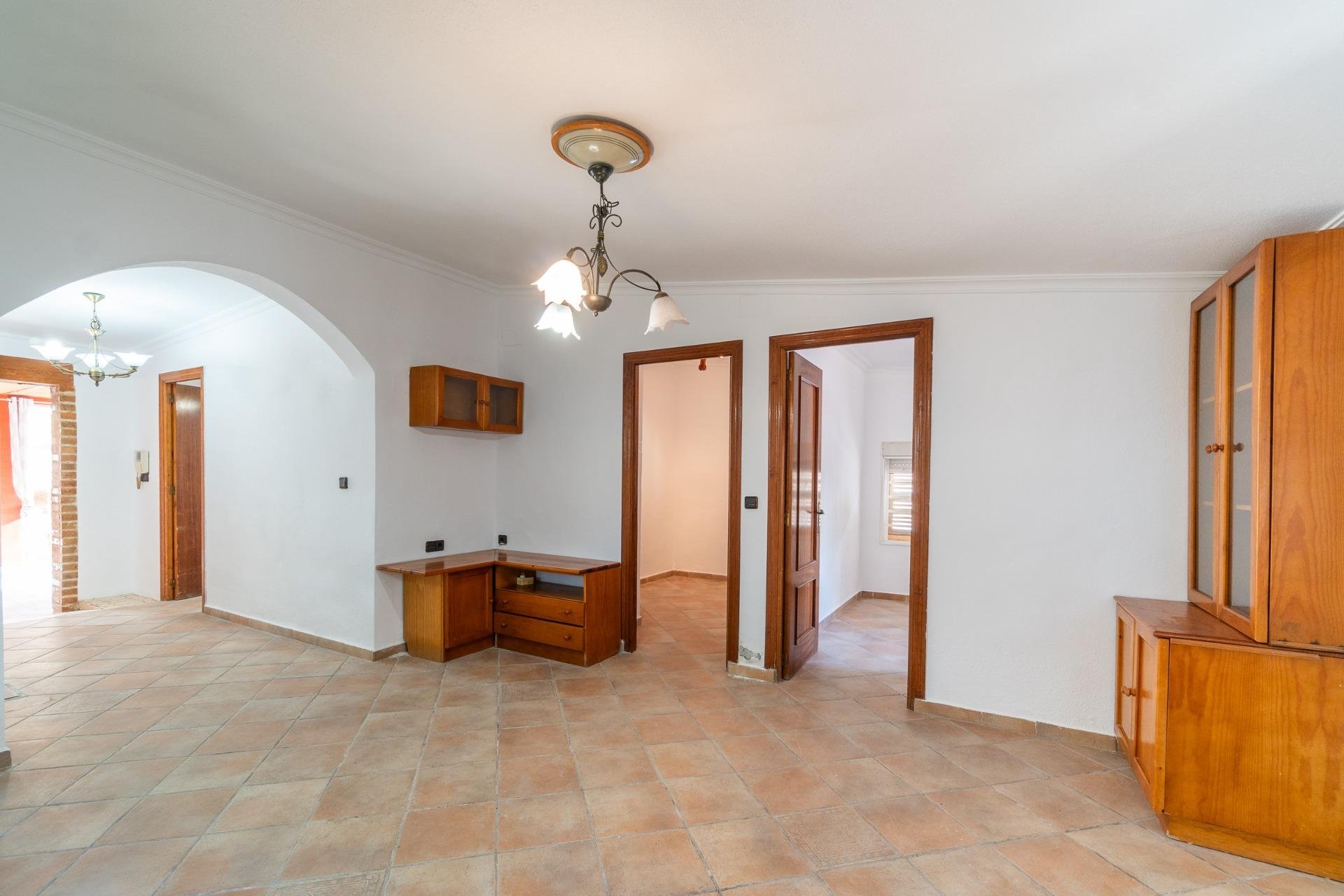 Återförsäljning - Detached villa -
Torrevieja - Orihuela costa