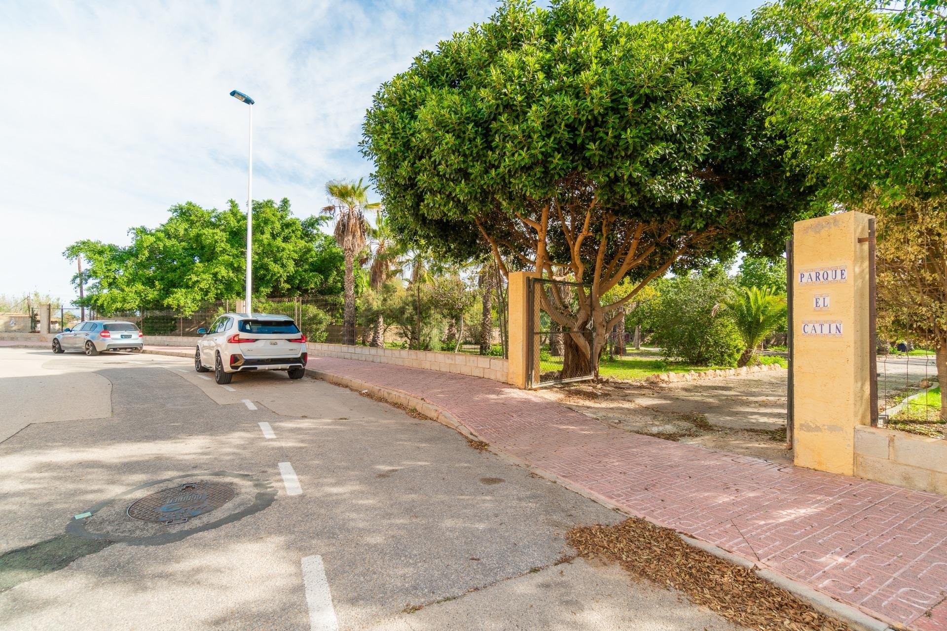 Återförsäljning - Detached villa -
Torrevieja - Orihuela costa