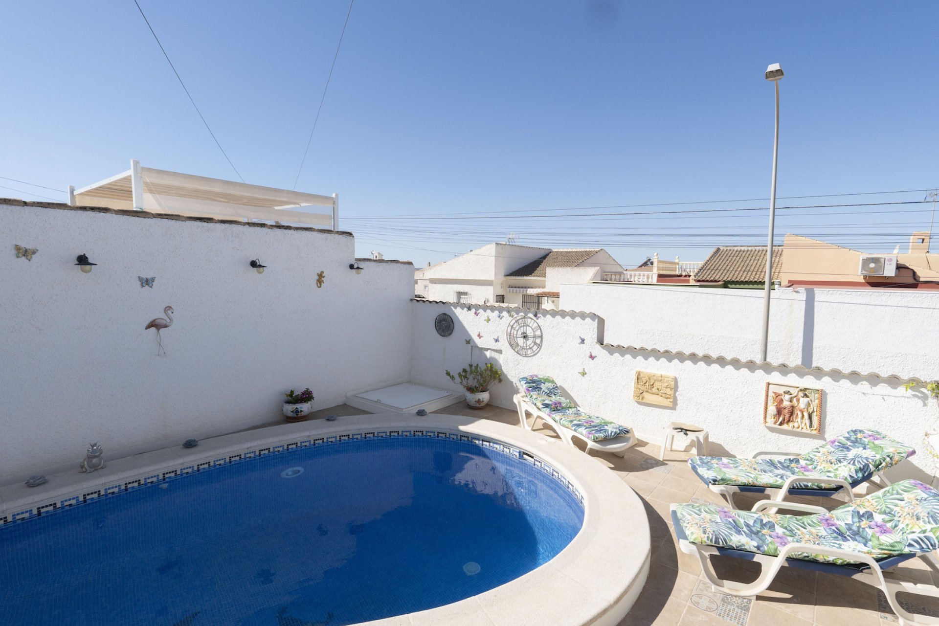 Återförsäljning - Detached villa -
Torrevieja - San luis