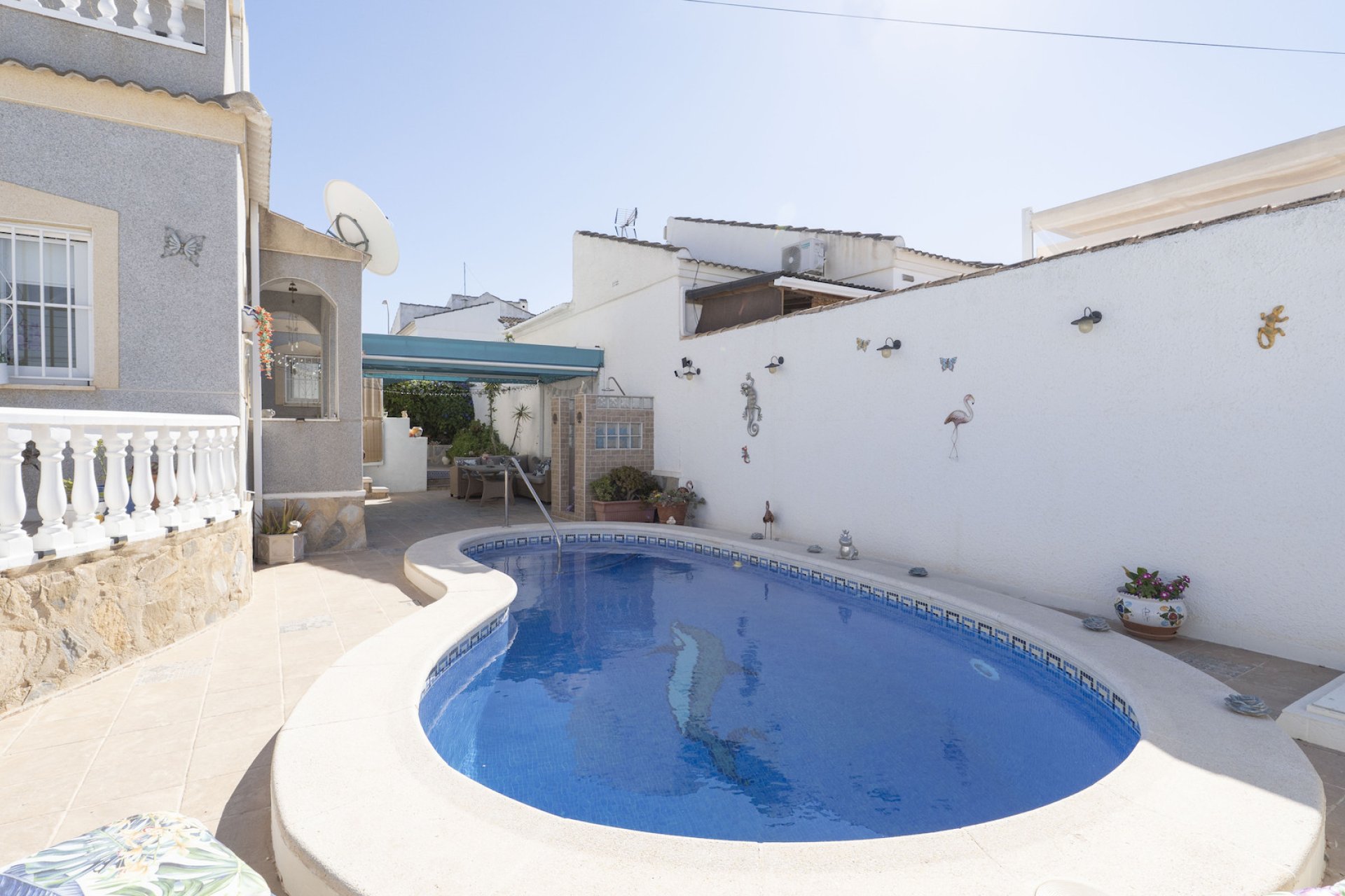 Återförsäljning - Detached villa -
Torrevieja - San luis