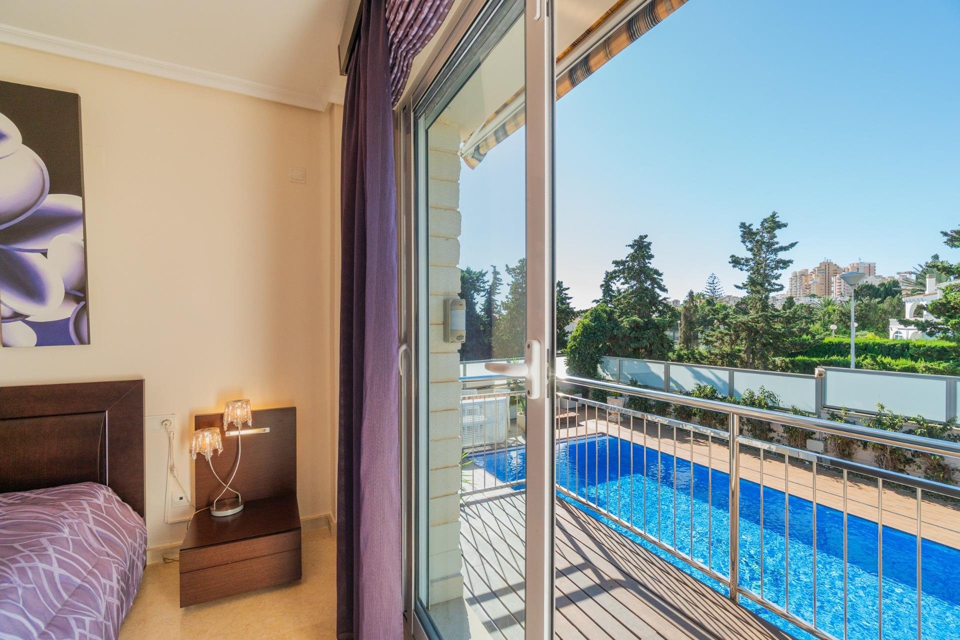 Återförsäljning - Detached villa -
Torrevieja - Torre la mata