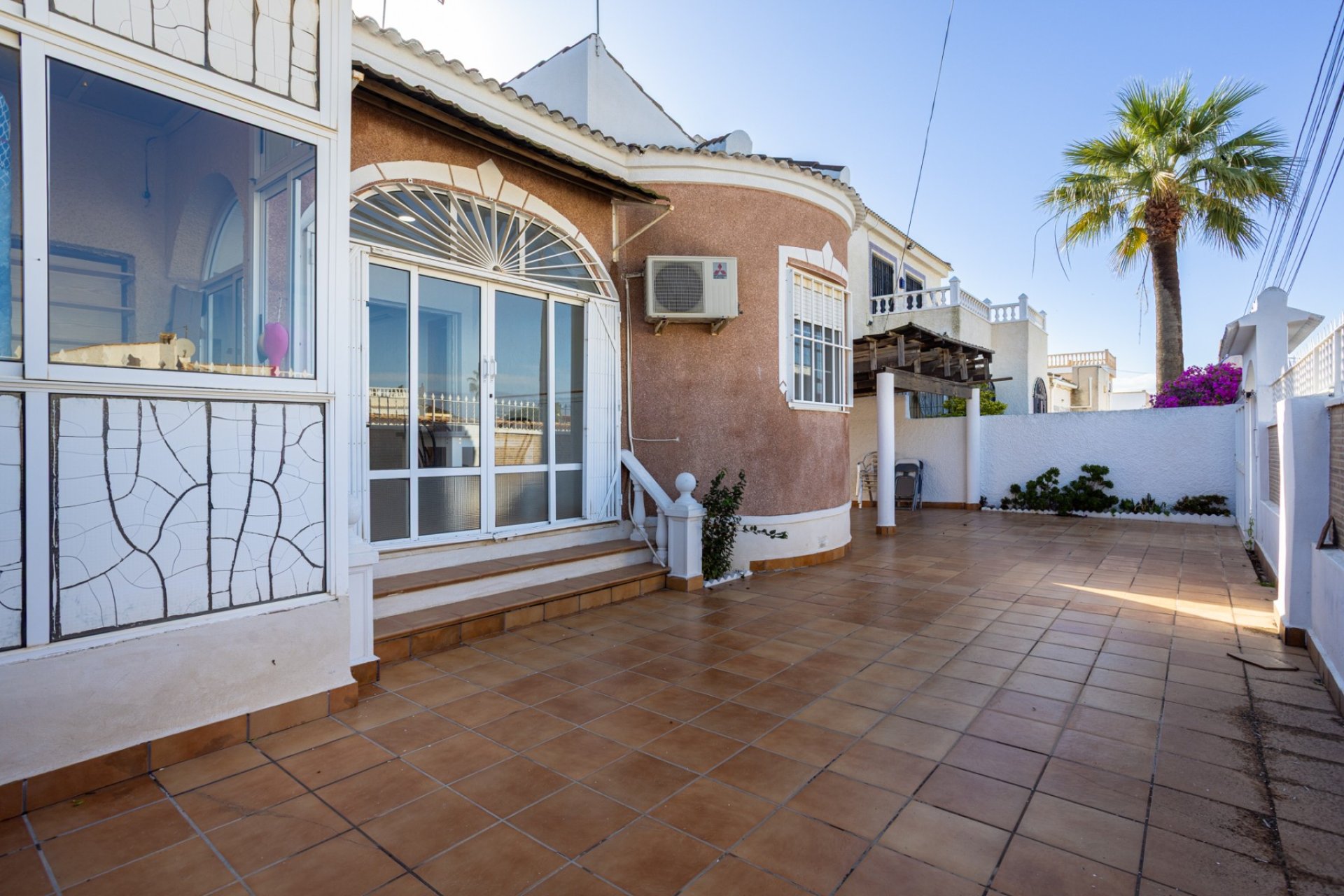 Återförsäljning - Detached villa -
Torrevieja - Urbanización San Luis