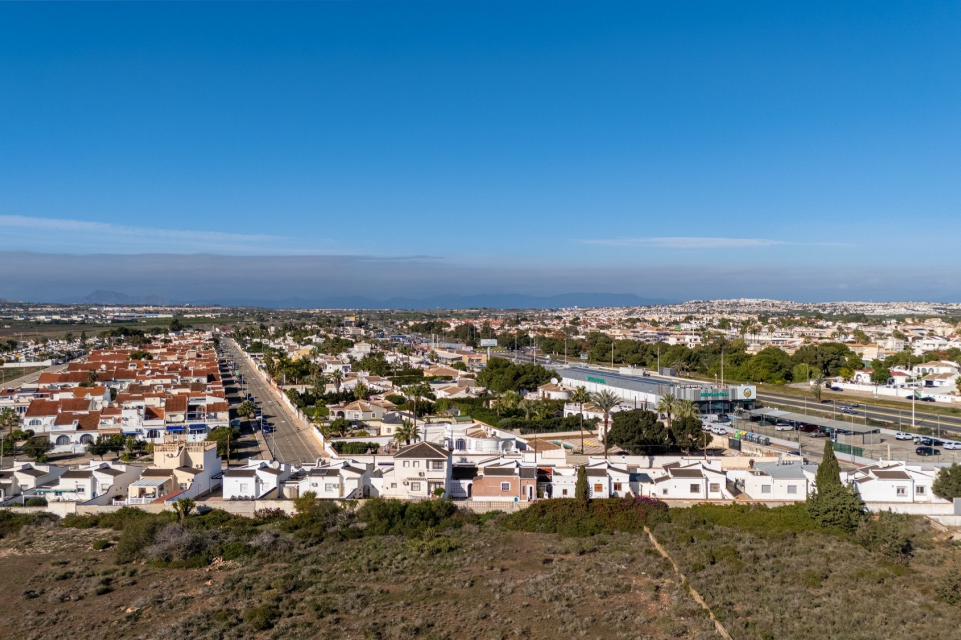Återförsäljning - Detached villa -
Torrevieja - Urbanización San Luis