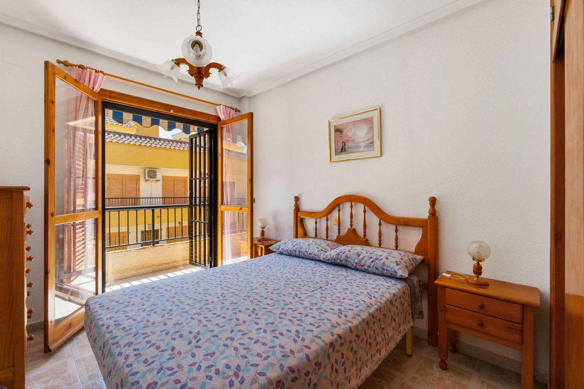 Återförsäljning - Duplex -
Torrevieja - La Mata