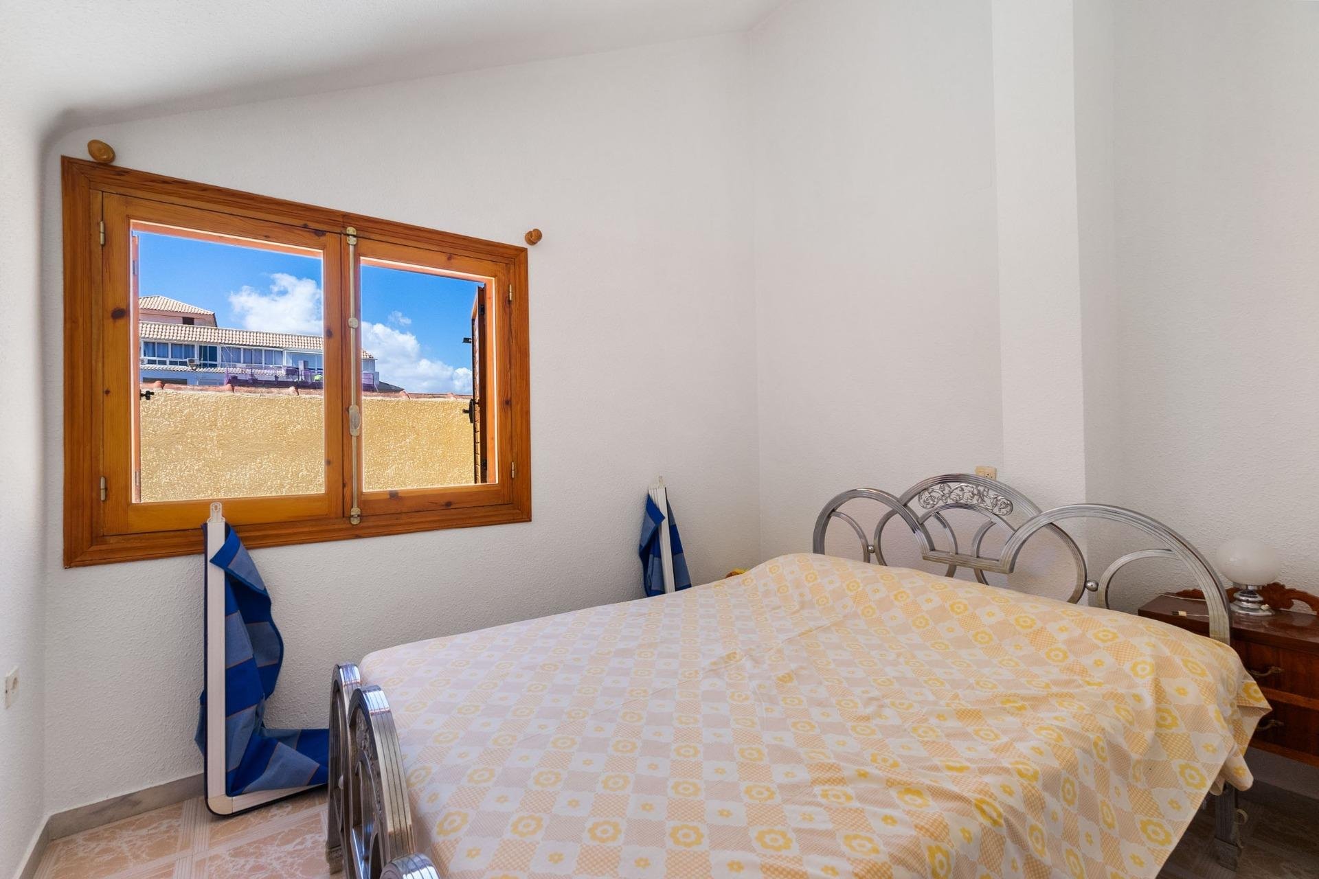 Återförsäljning - Duplex -
Torrevieja - La Mata