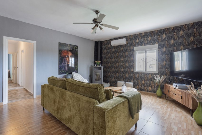 Återförsäljning - Finca -
Albatera