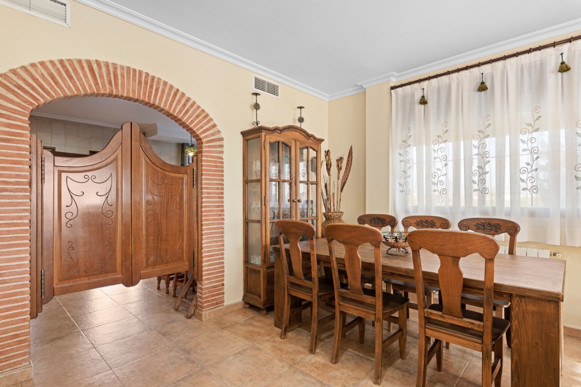 Återförsäljning - Finca -
Beniel - Carretera de Beniel