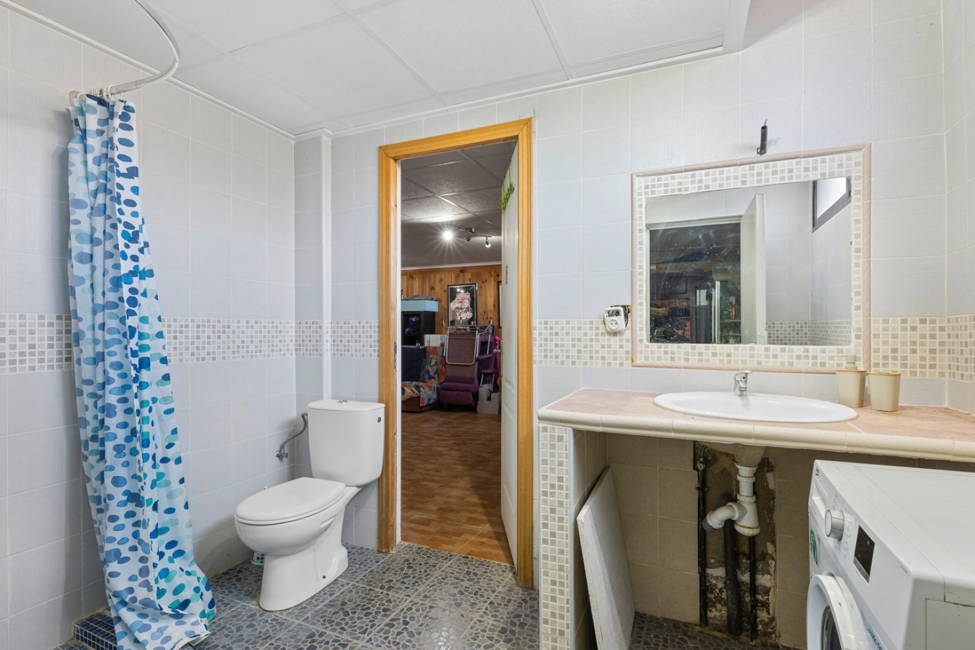 Återförsäljning - Finca -
Beniel - Carretera de Beniel