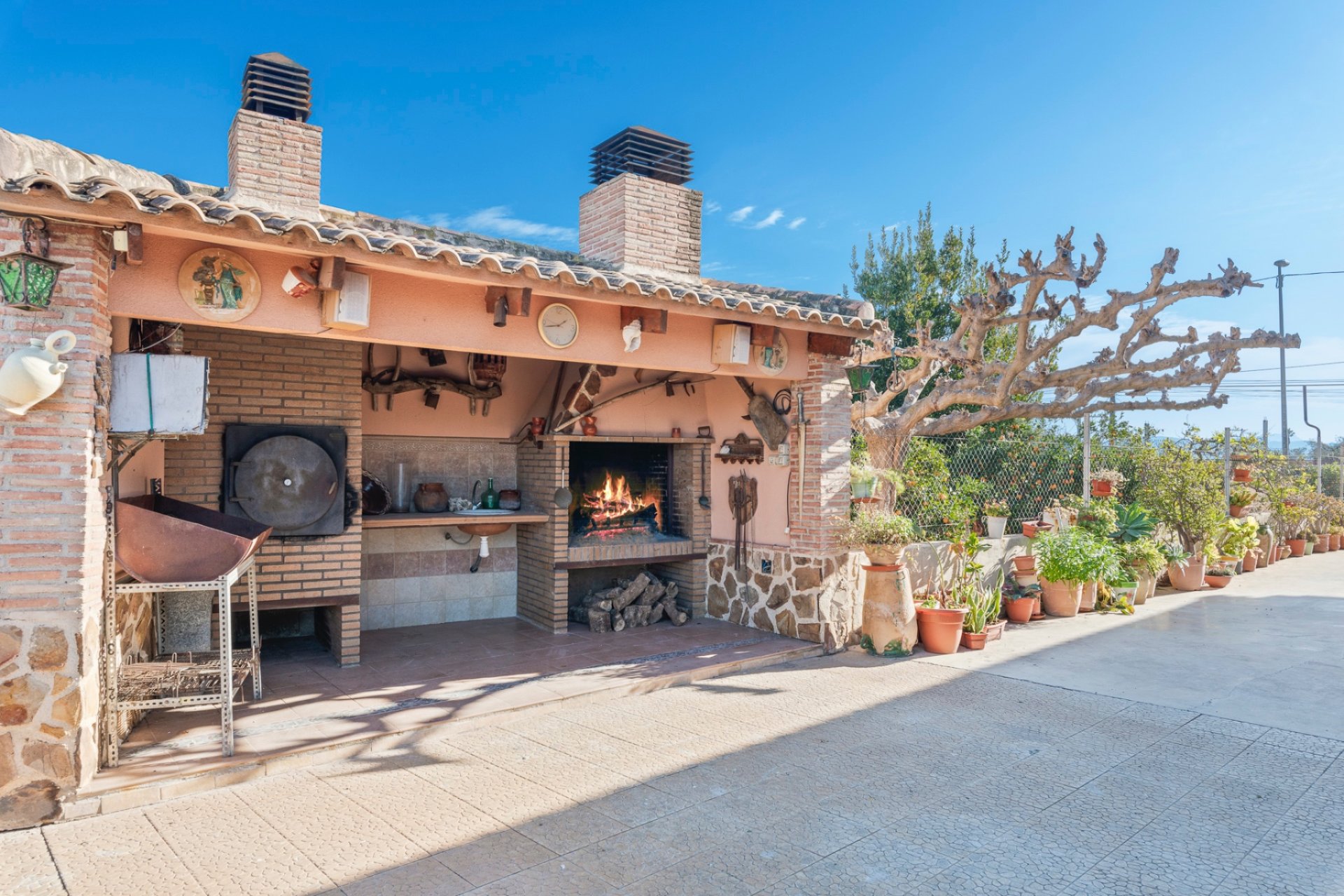 Återförsäljning - Finca -
Beniel - Carretera de Beniel