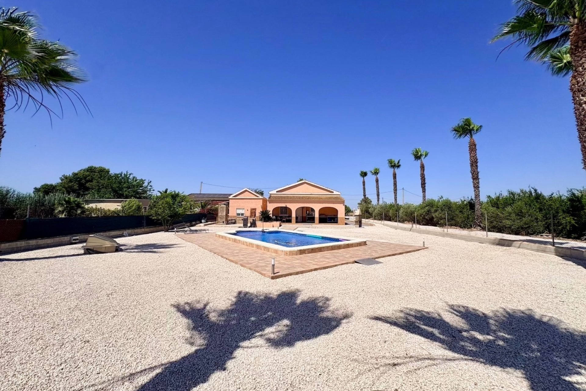 Återförsäljning - Finca -
Dolores