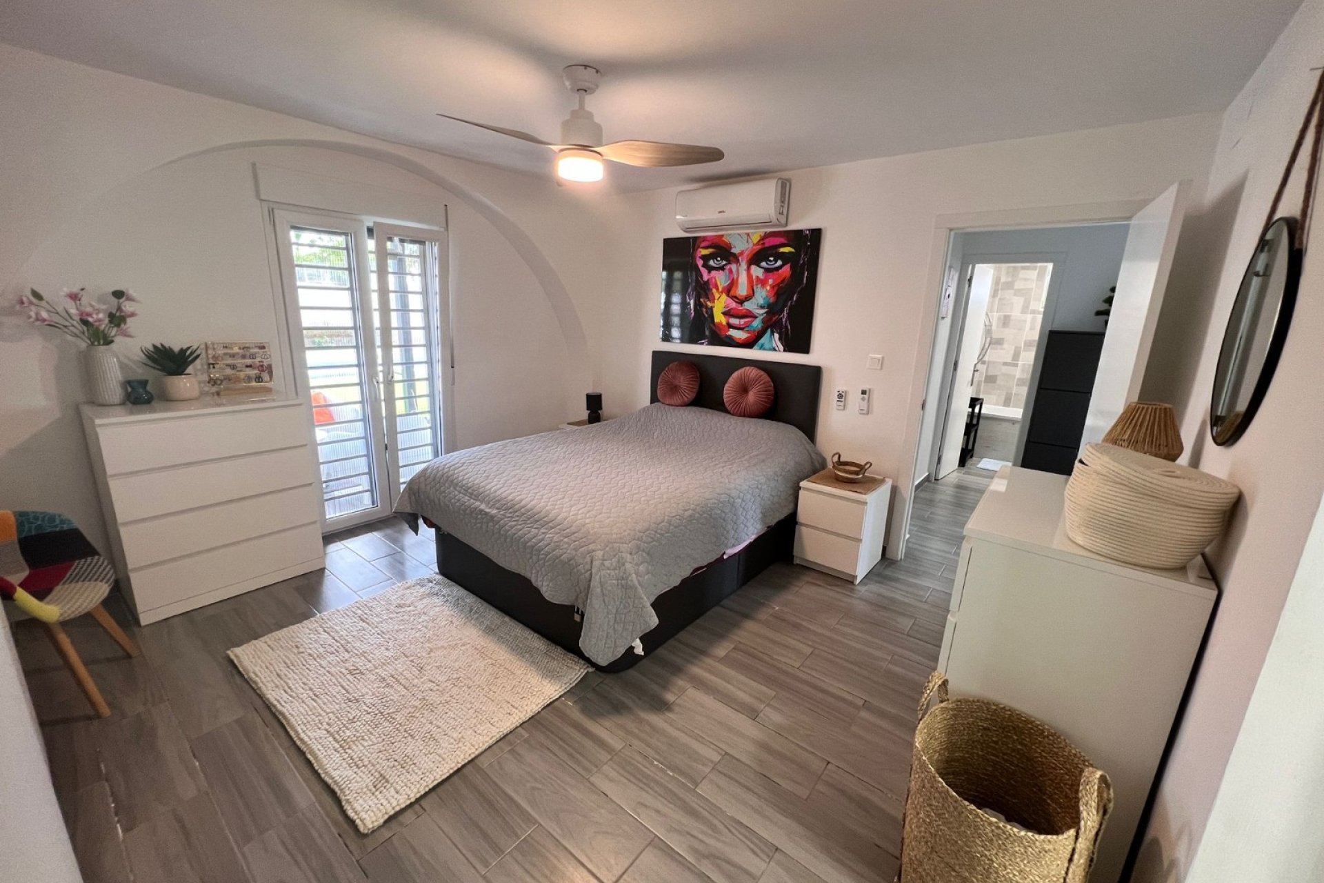 Återförsäljning - Finca -
Elche - La Marina