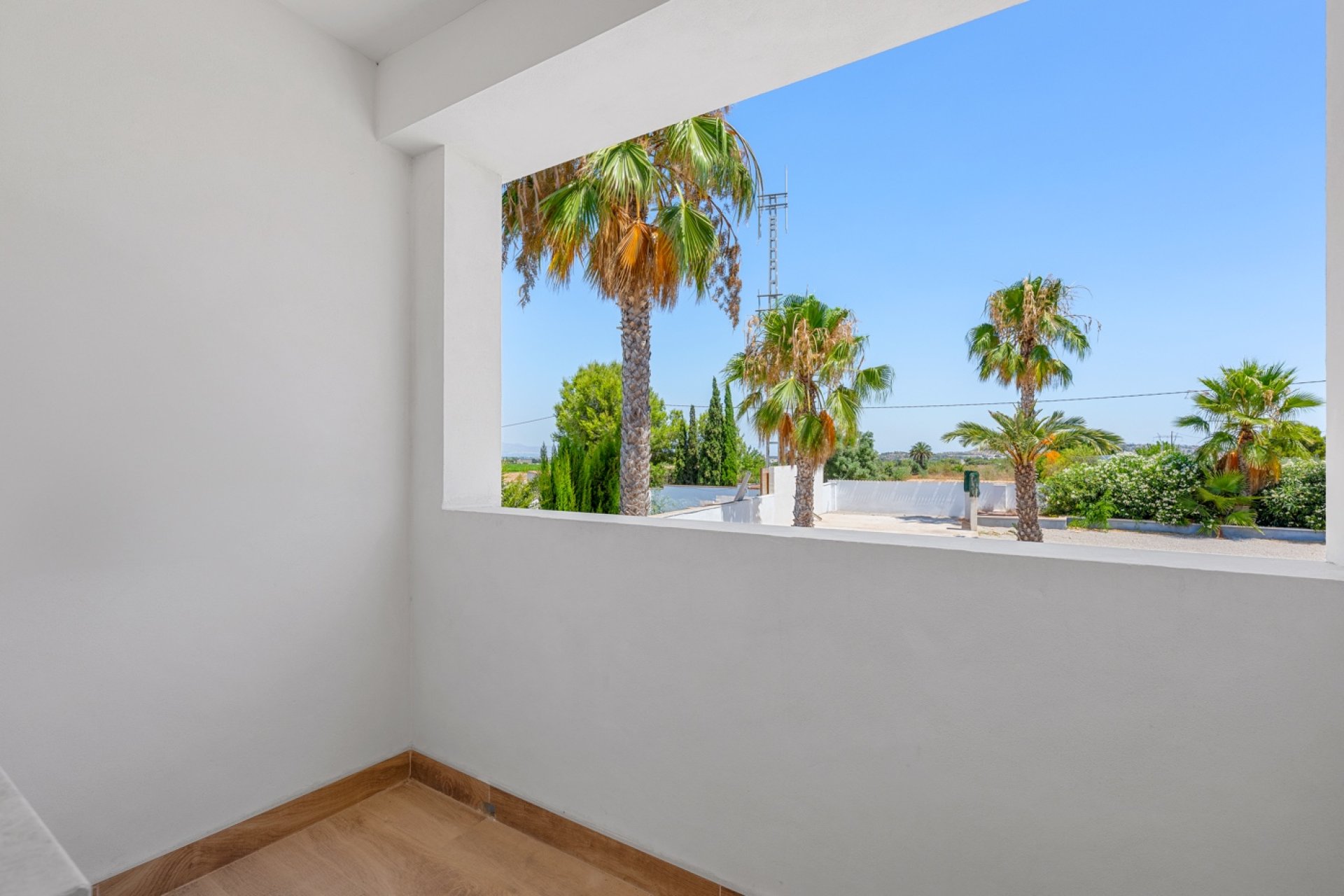Återförsäljning - Finca -
Los Montesinos - La Herrada