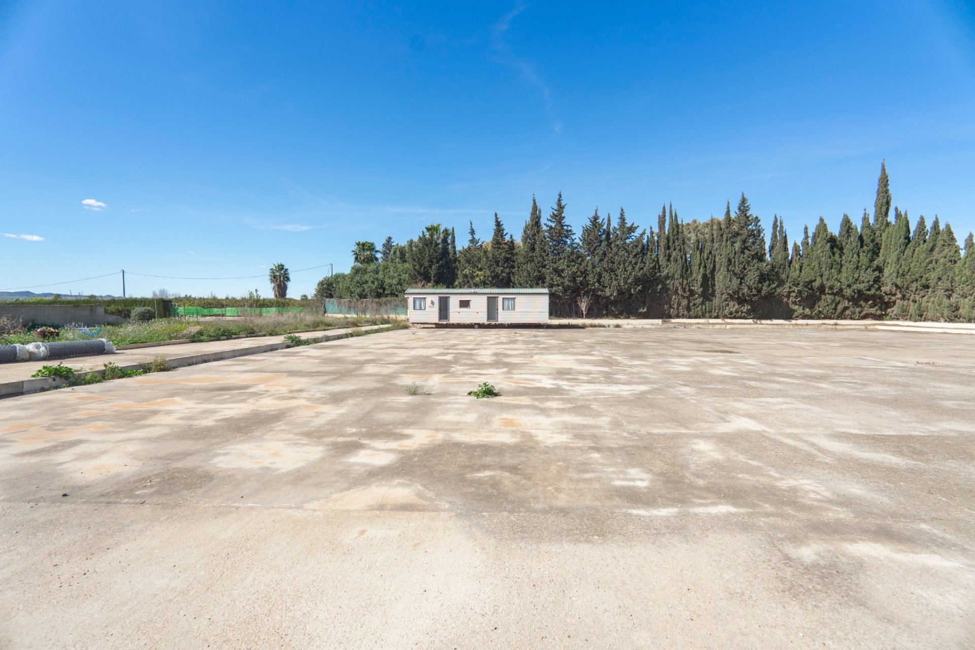 Återförsäljning - Finca -
Los Montesinos