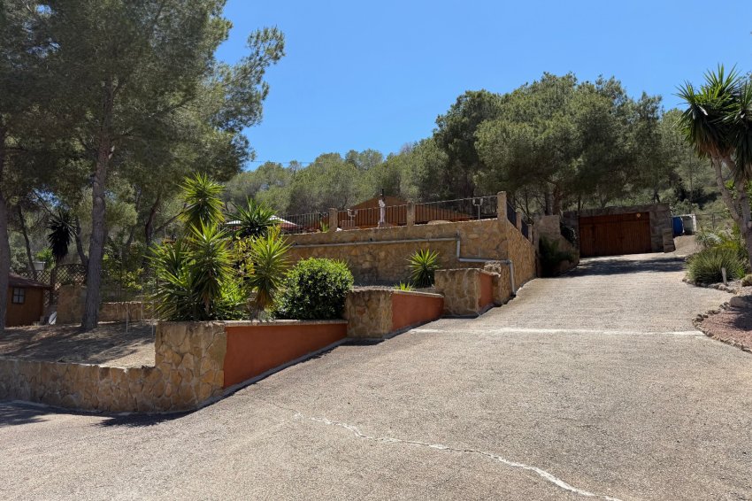 Återförsäljning - Finca -
Orihuela - Torremendo