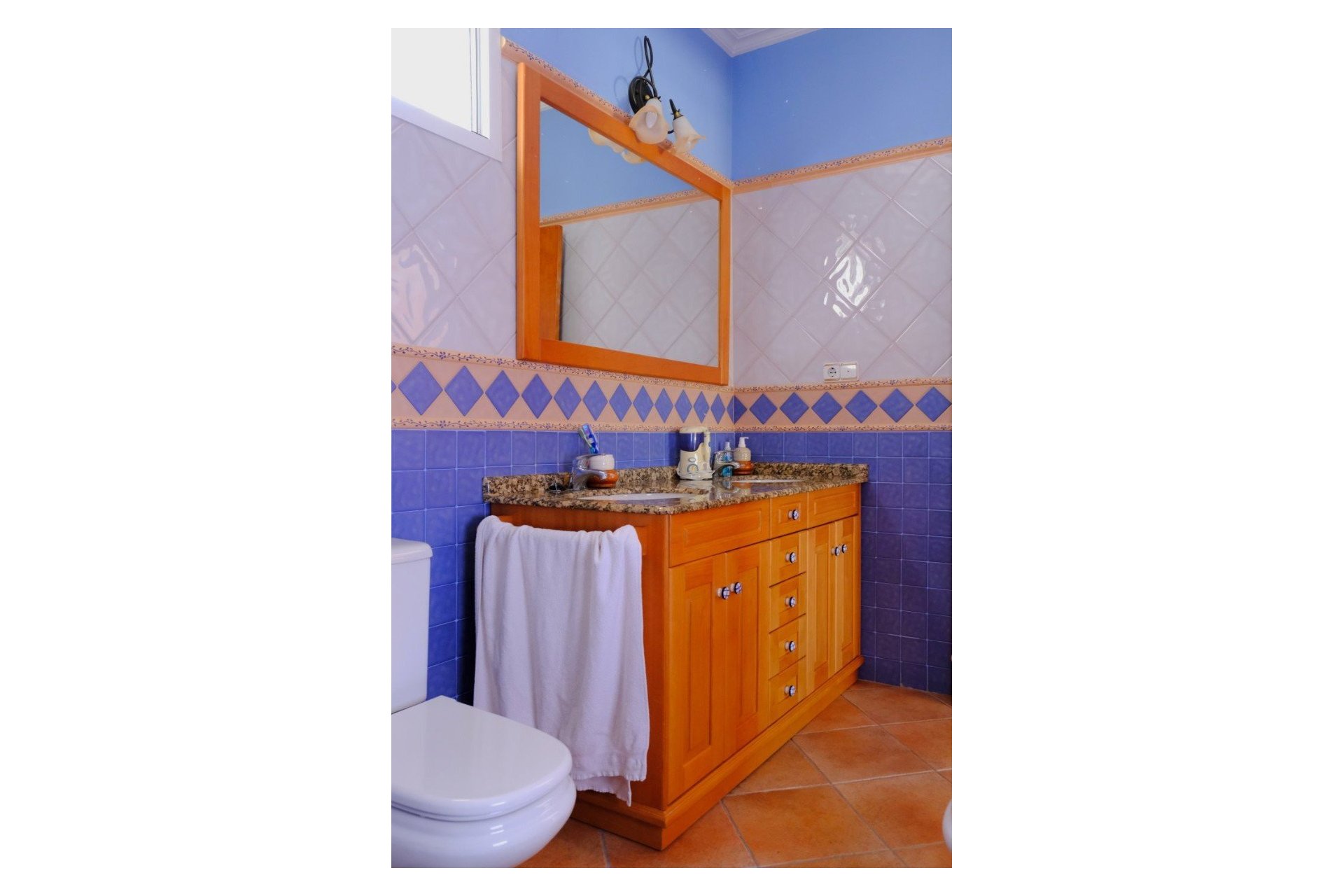 Återförsäljning - Finca -
Orihuela