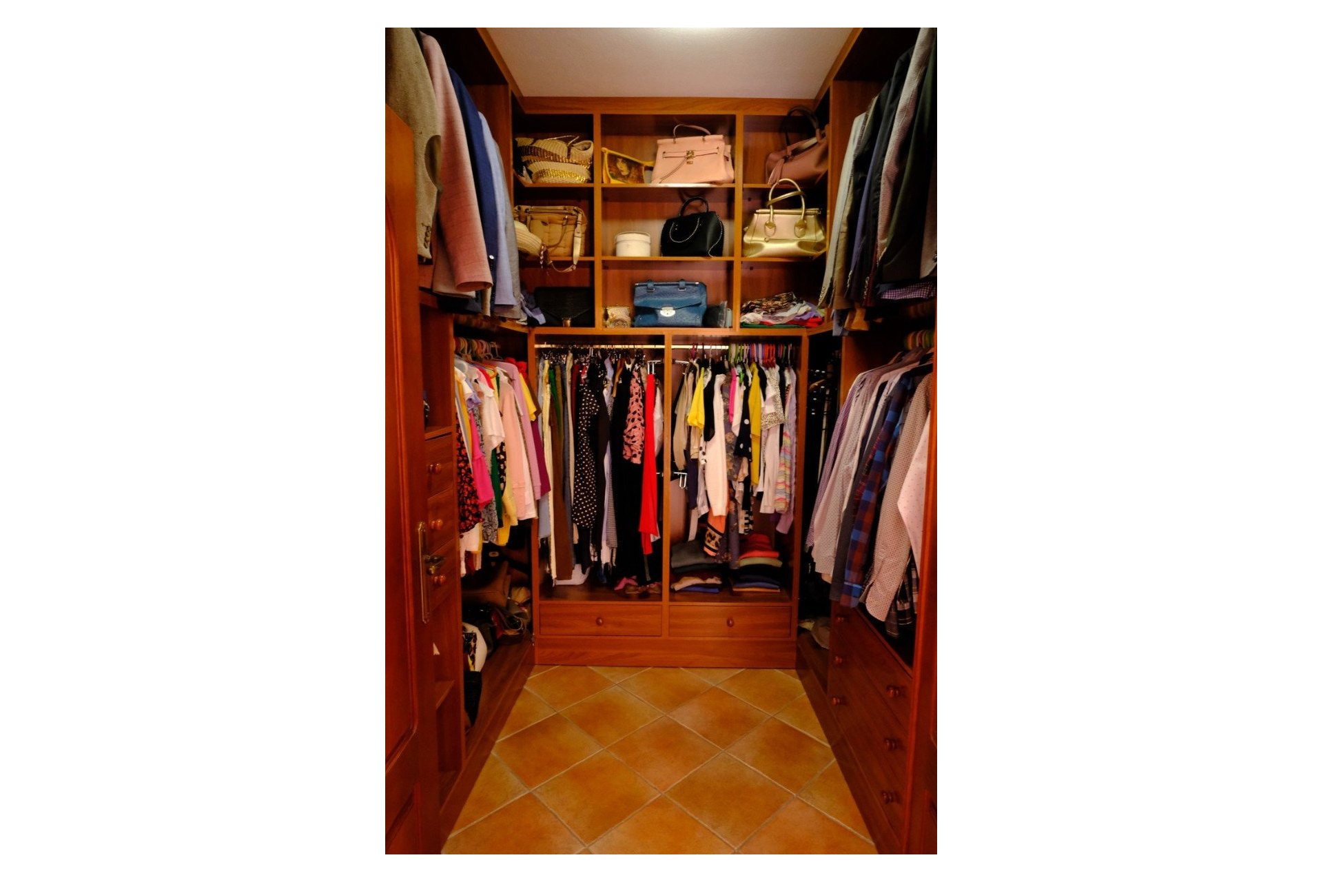 Återförsäljning - Finca -
Orihuela