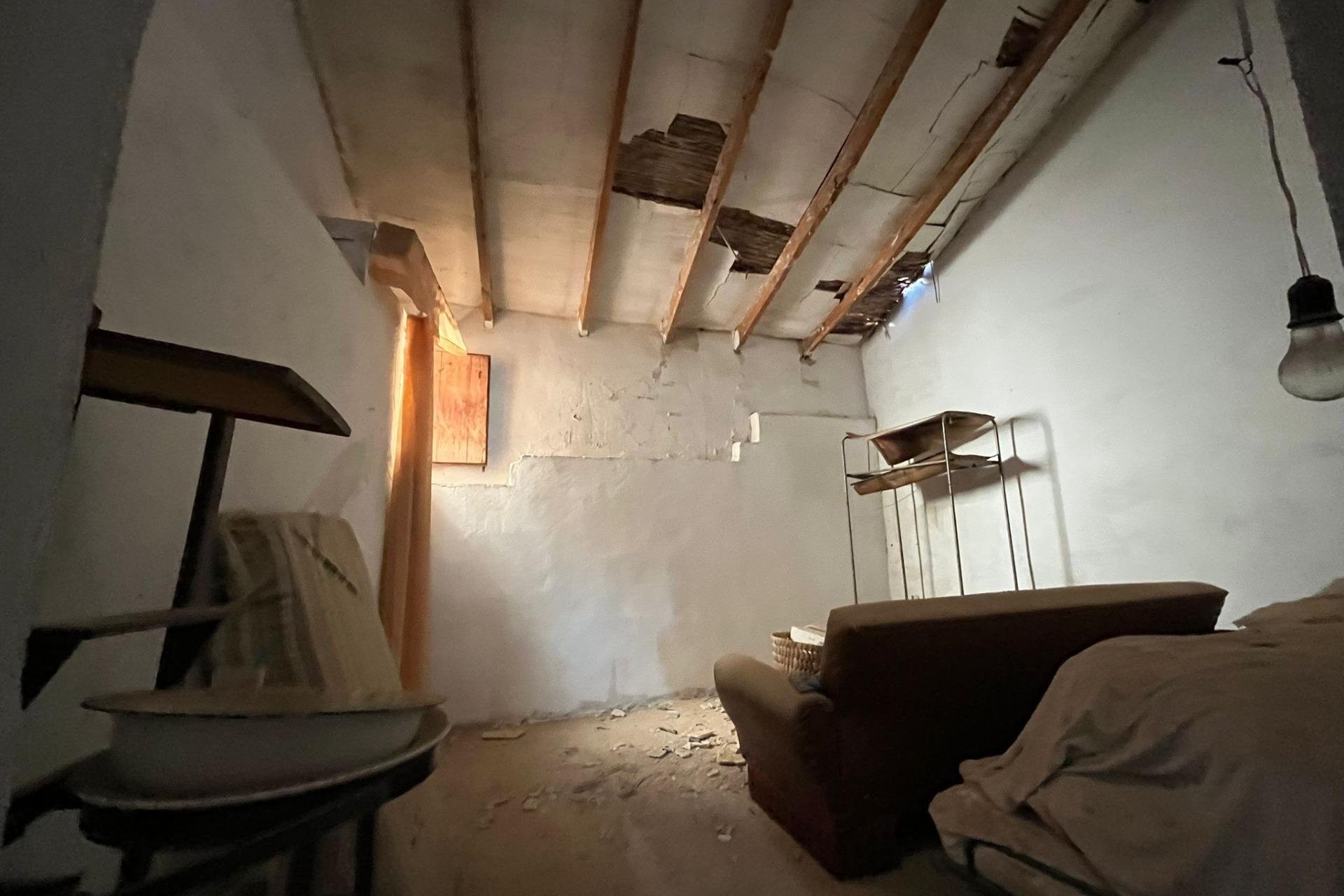 Återförsäljning - Finca -
Rojales - Centro