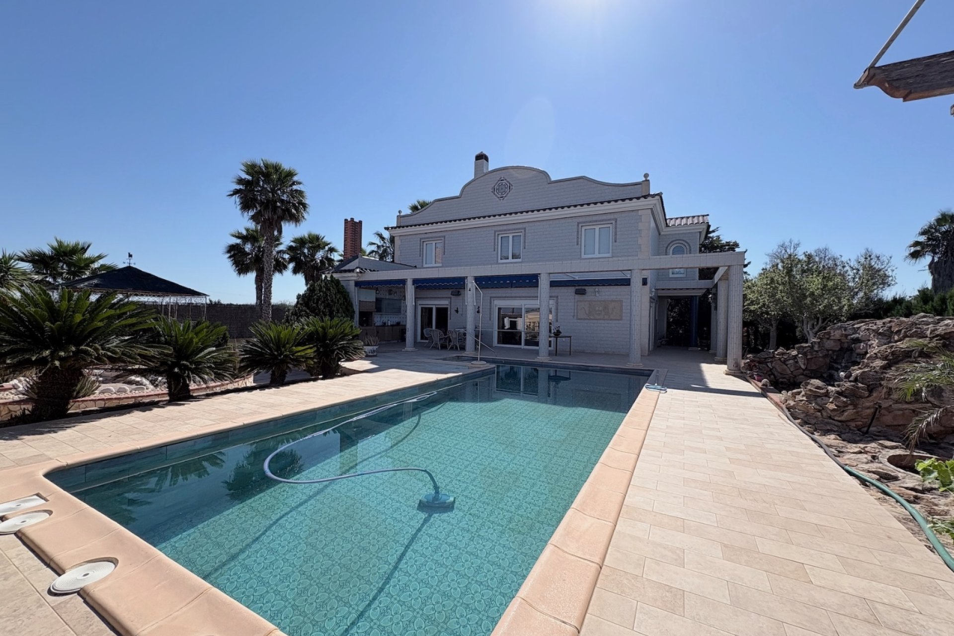Återförsäljning - Finca -
San Fulgencio - La Marina