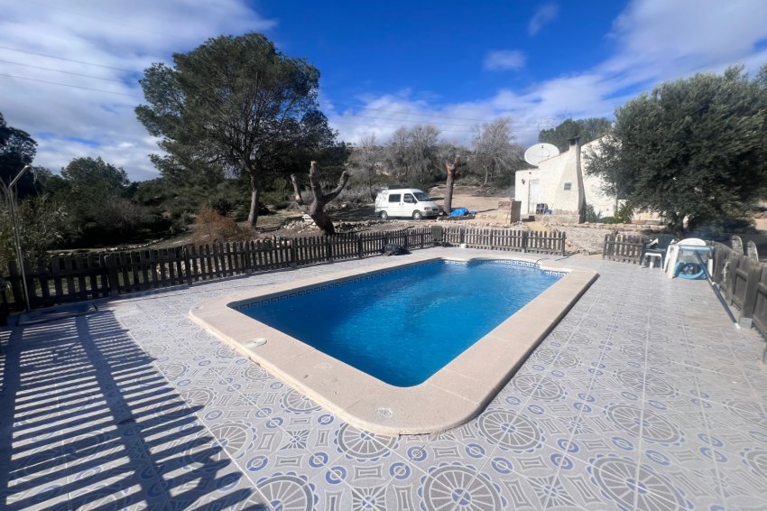 Återförsäljning - Finca -
Torremendo
