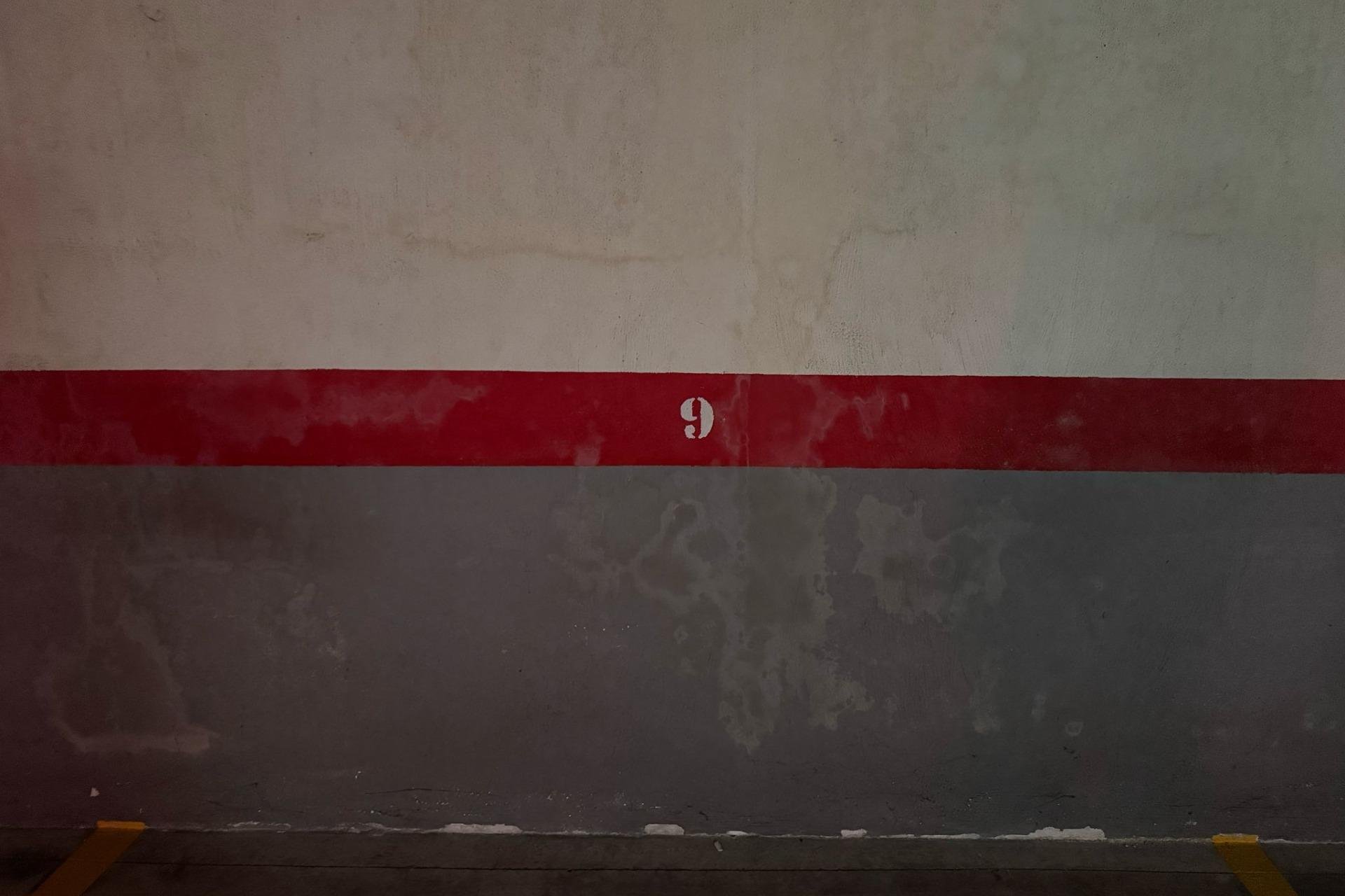 Återförsäljning - Garage -
Torrevieja - Center