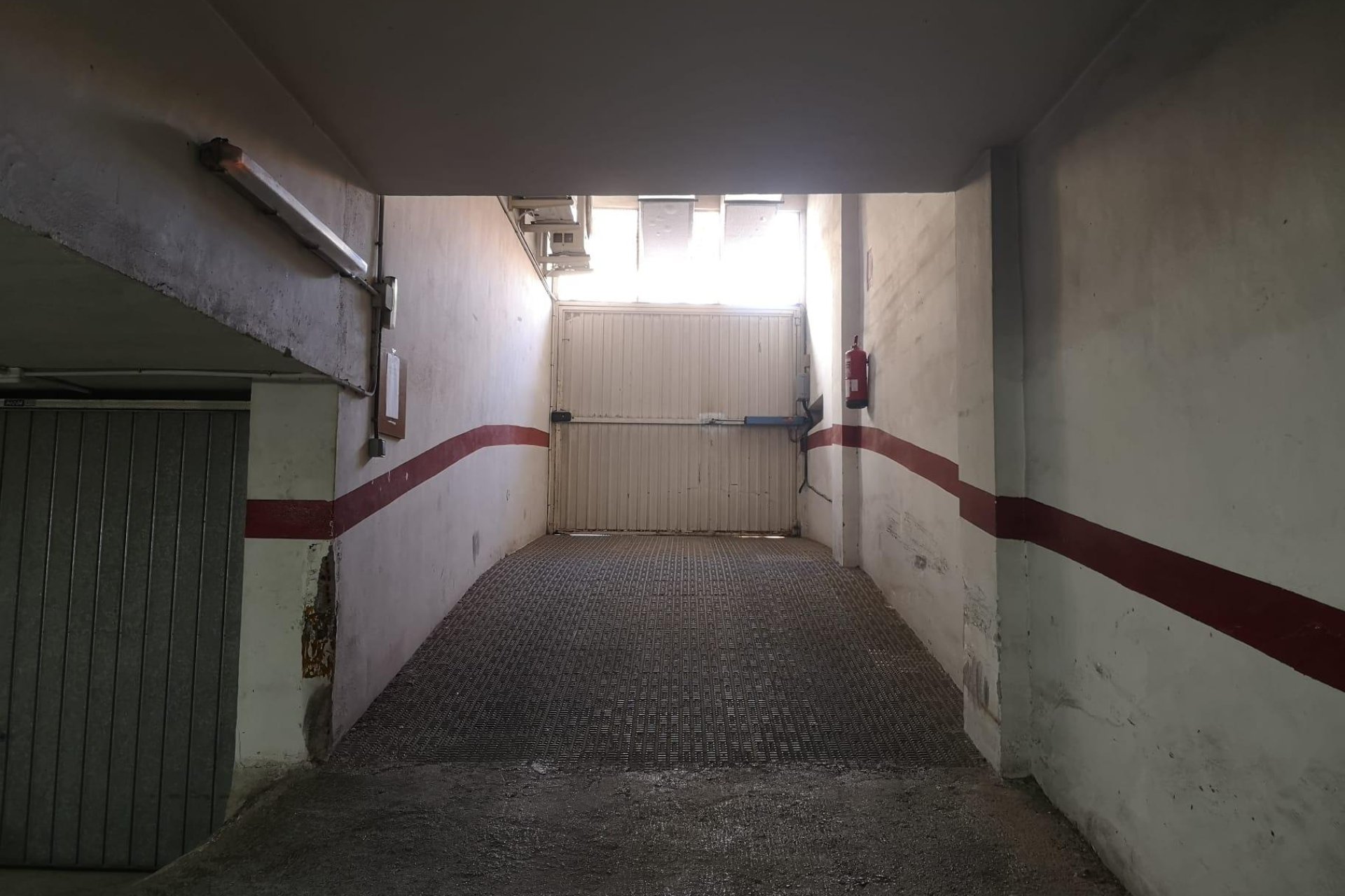 Återförsäljning - Garage -
Torrevieja - Center