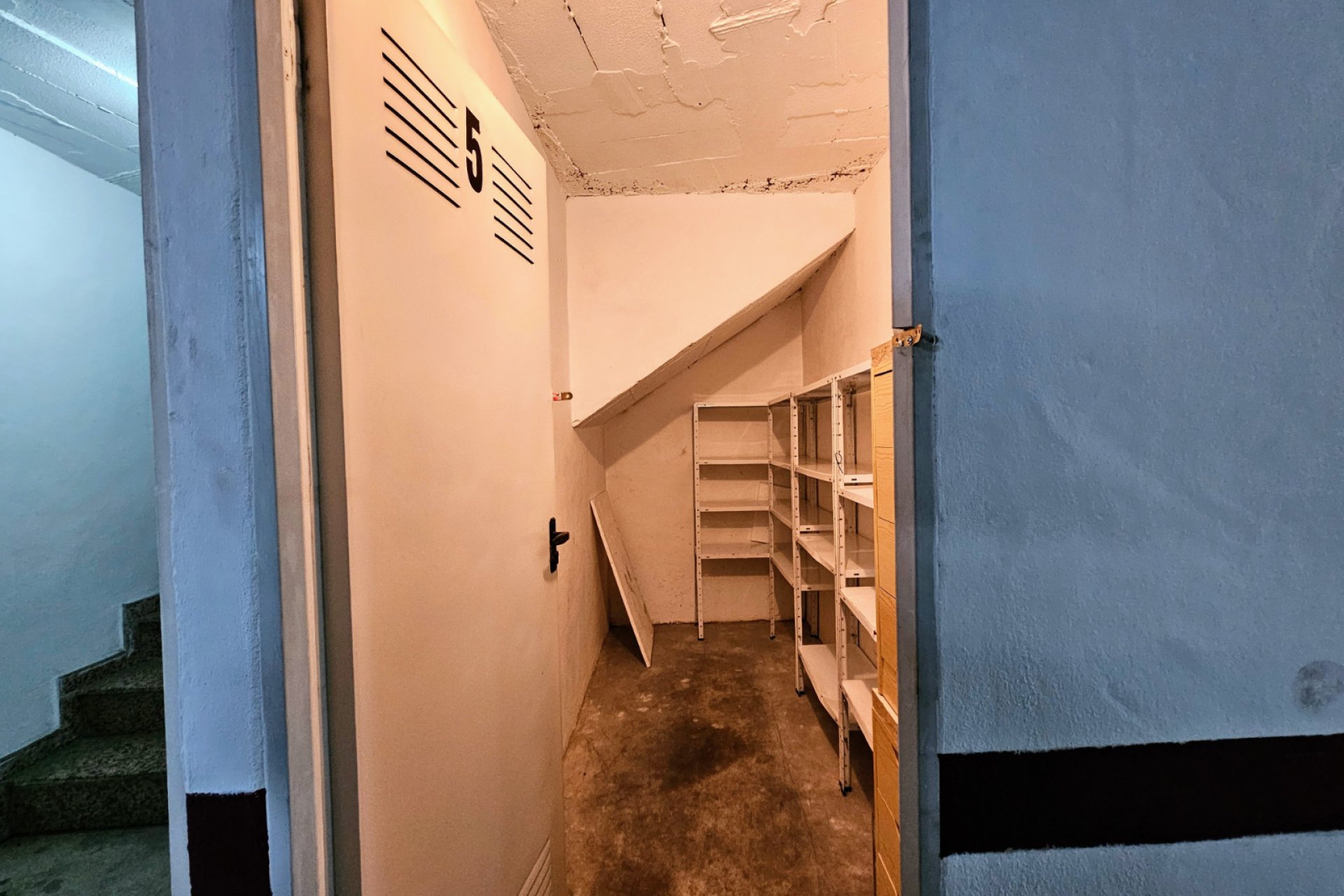 Återförsäljning - Garage -
Torrevieja