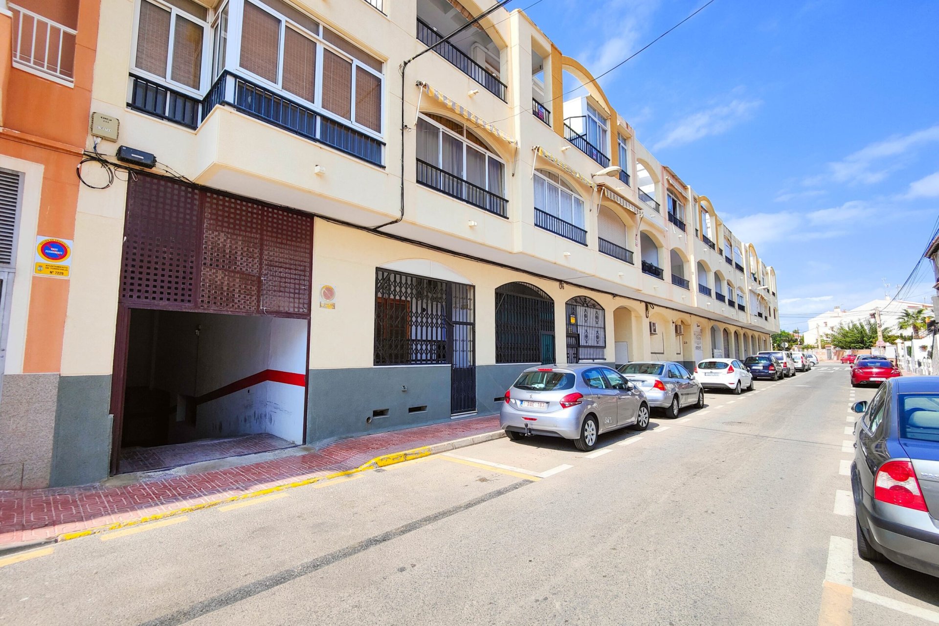 Återförsäljning - Garage -
Torrevieja