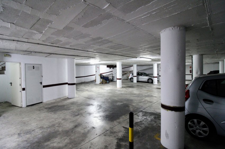 Återförsäljning - Garage -
Torrevieja