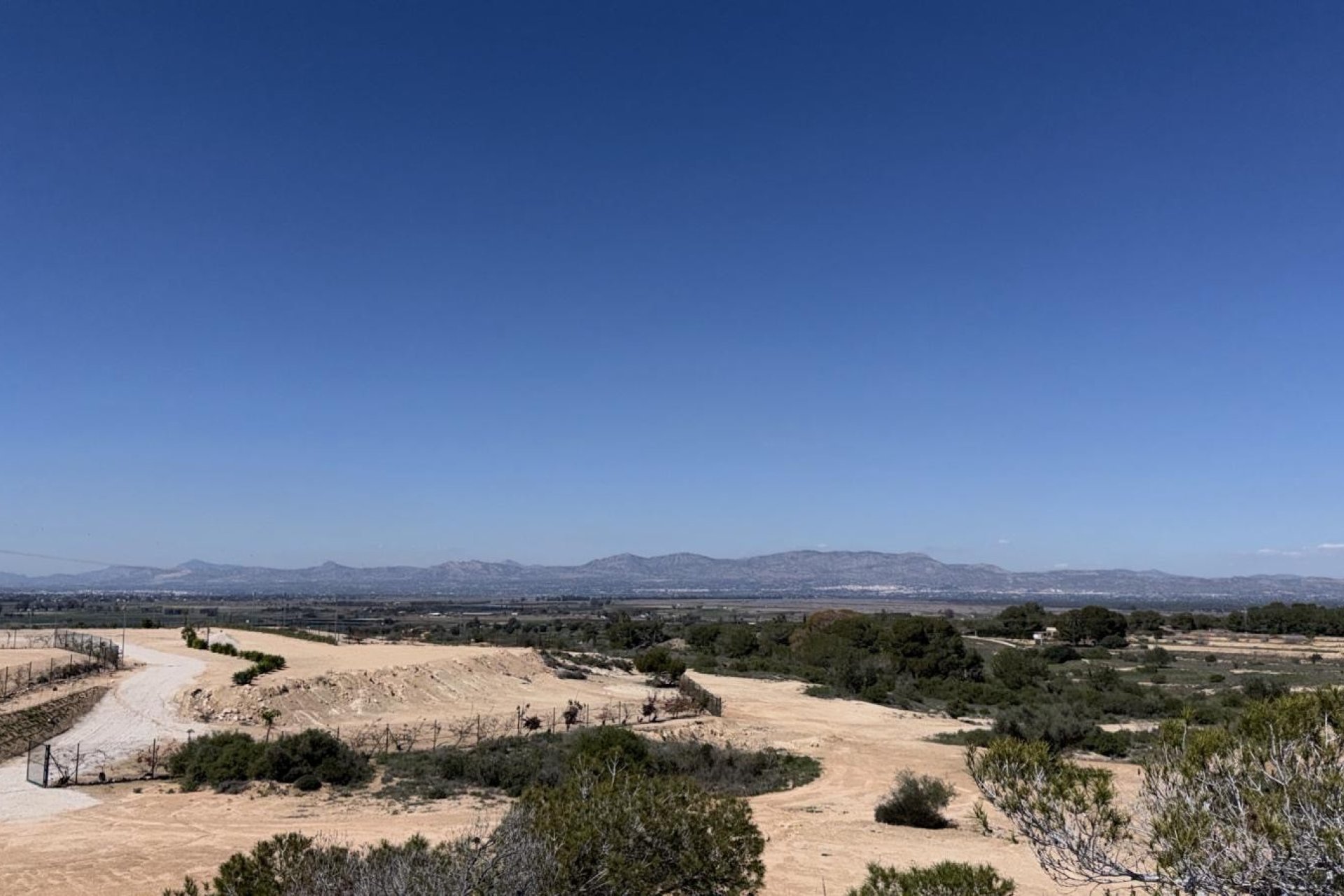 Återförsäljning - Land and Plots -
San Fulgencio - La Marina
