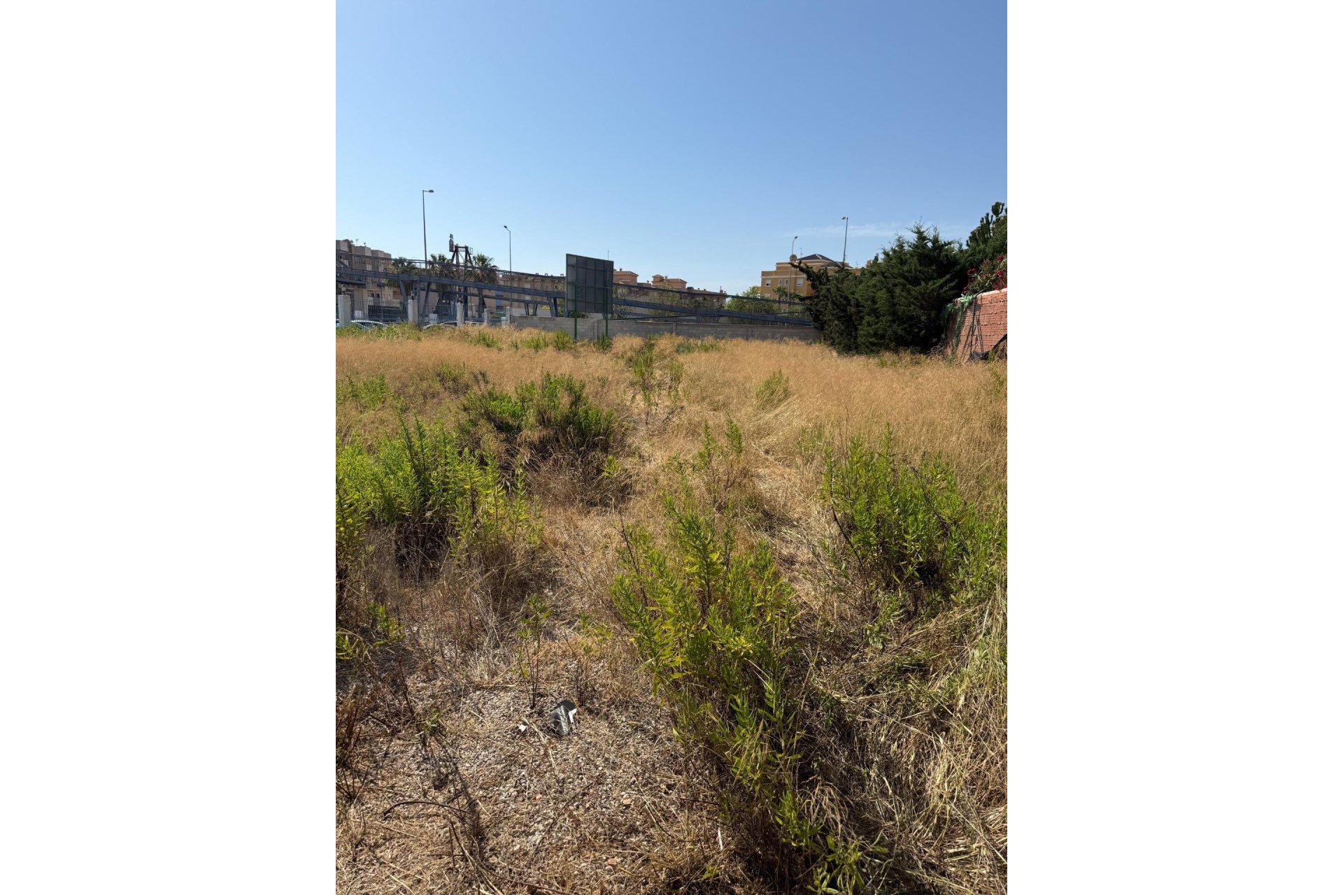 Återförsäljning - Land -
Orihuela Costa - La Regia