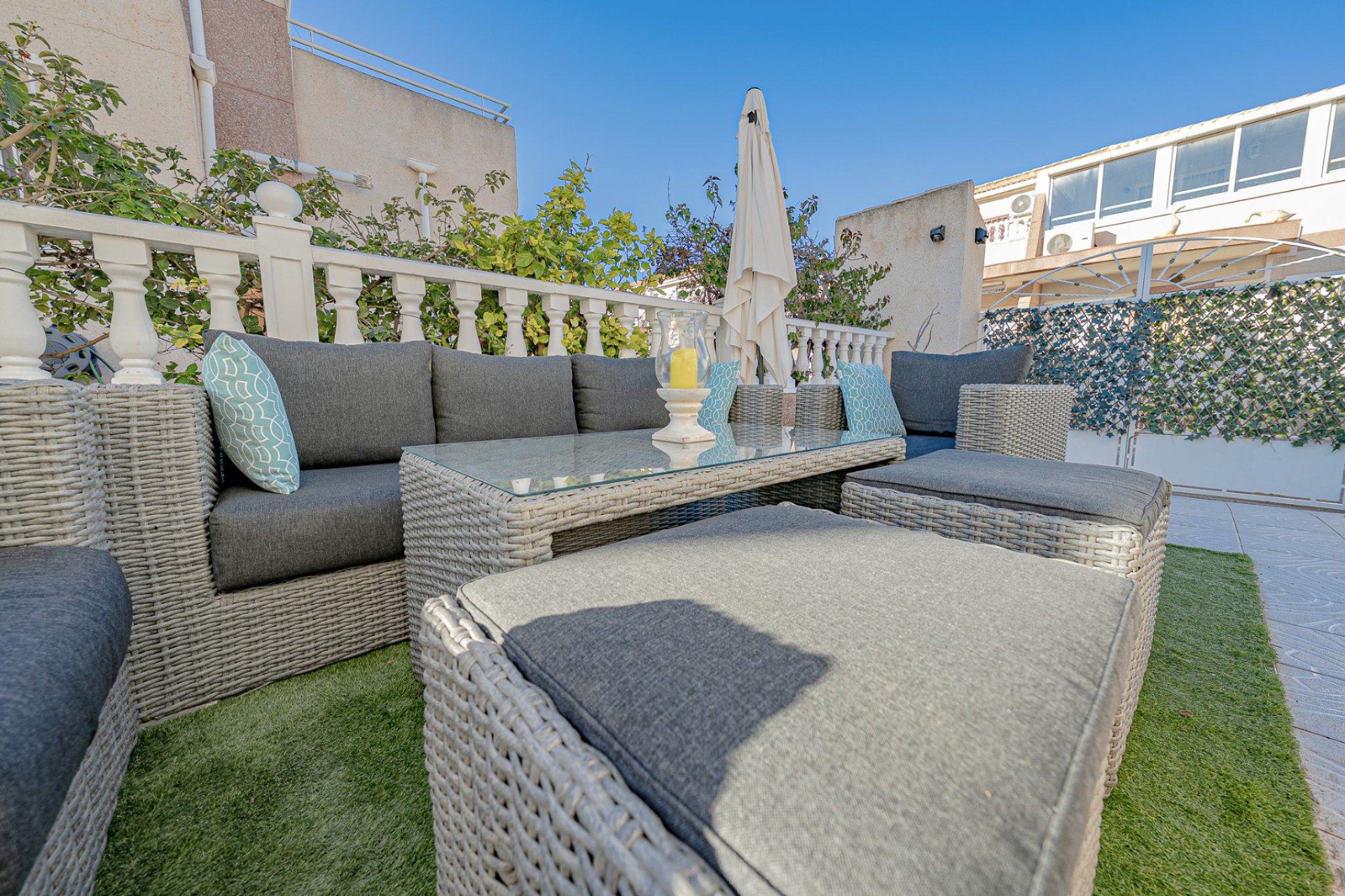 Återförsäljning - Quad House -
Cabo Roig - La Regia