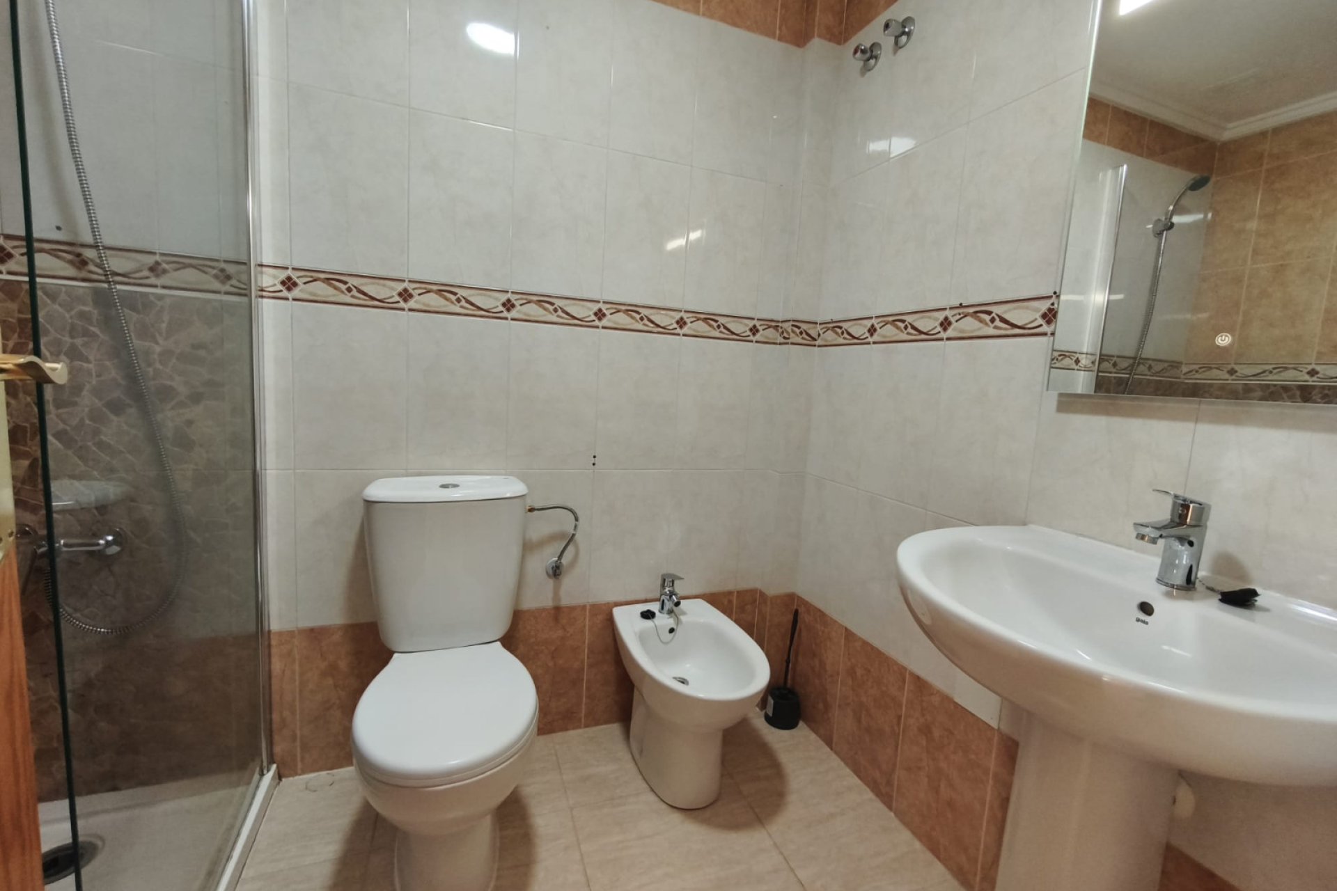 Återförsäljning - Quad House -
Ciudad quesada - Lo Marabu