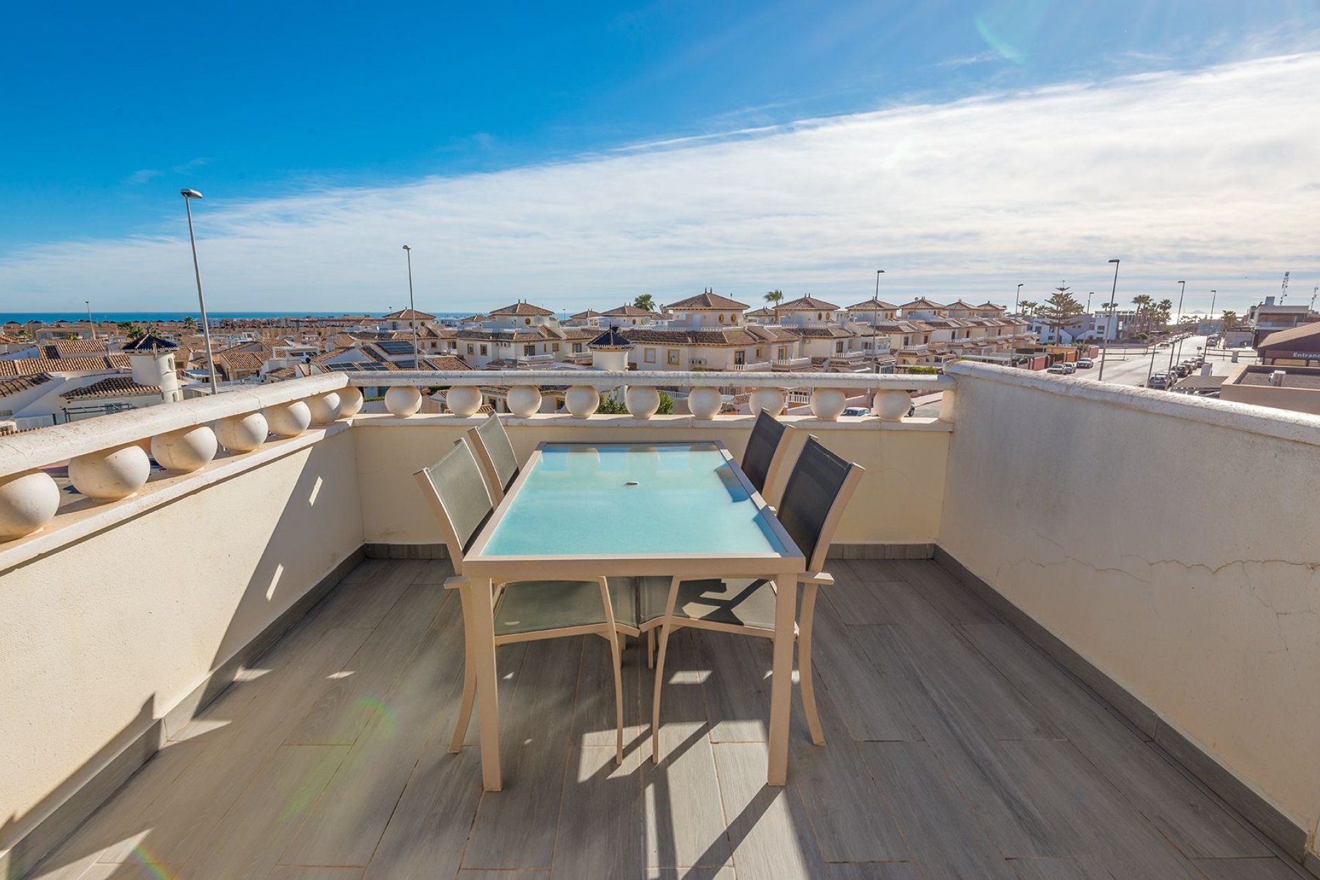 Återförsäljning - Quad House -
Orihuela Costa - Lomas de Cabo Roig