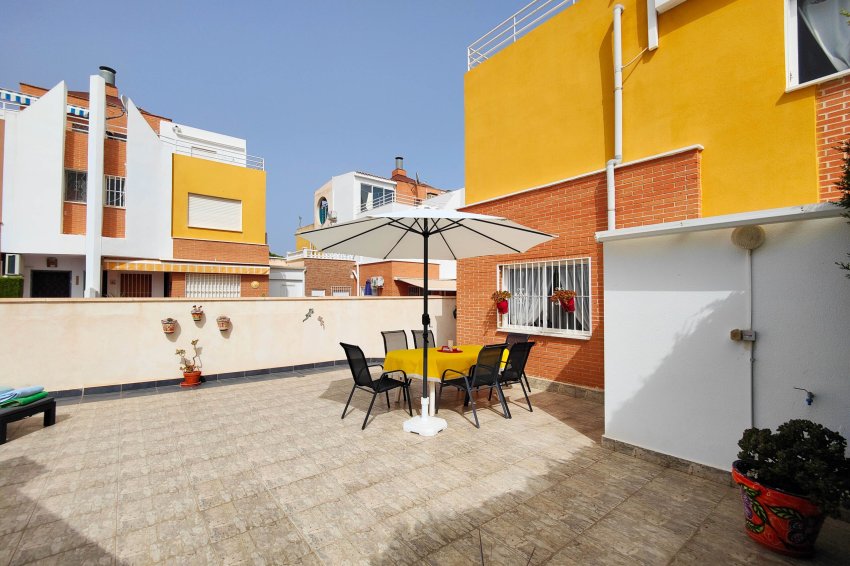 Återförsäljning - Quad House -
Orihuela Costa
