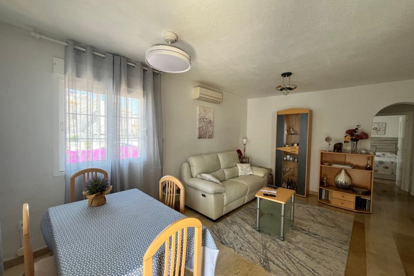 Återförsäljning - Quad House -
Playa Flamenca - Jumilla