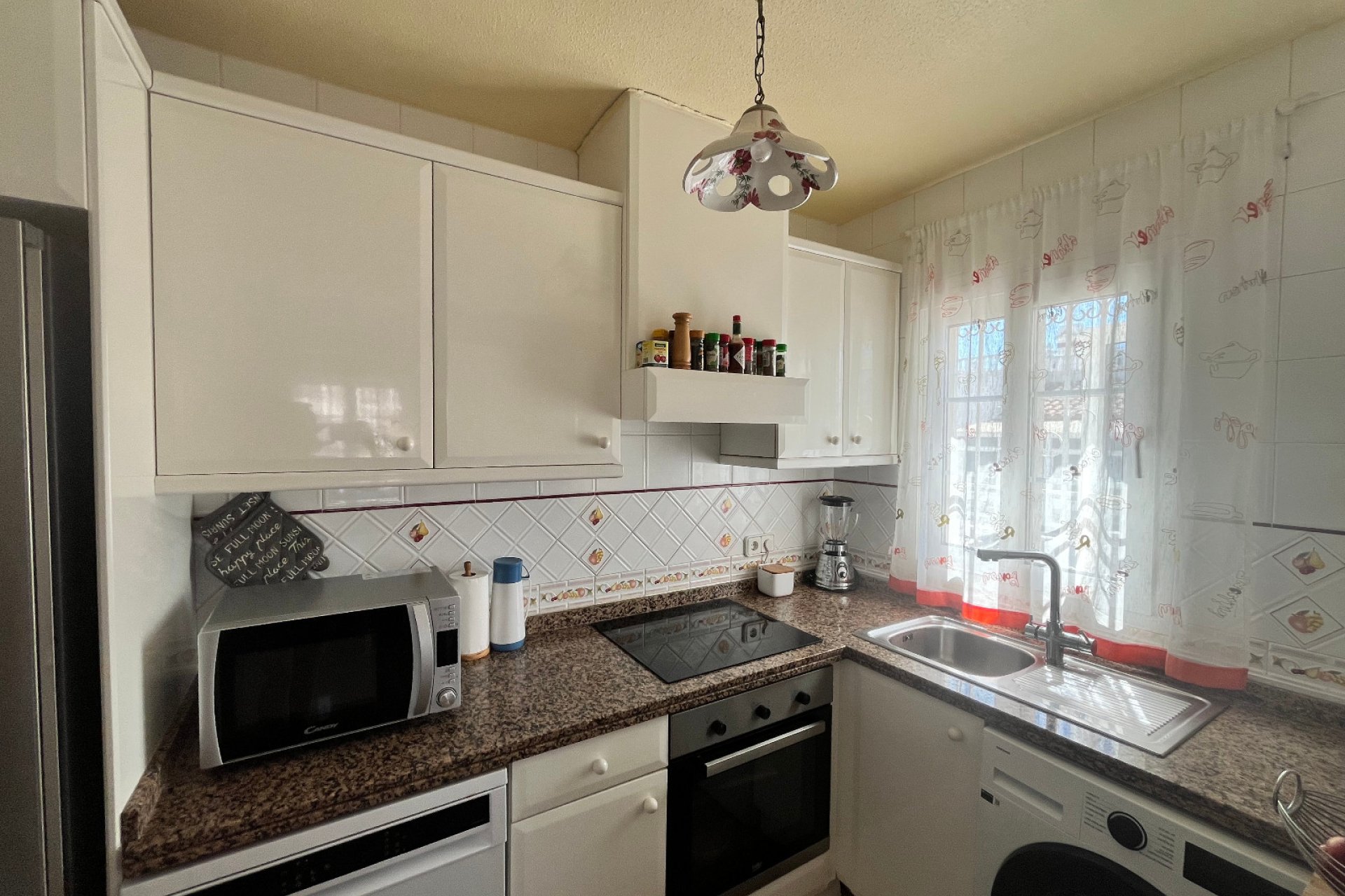 Återförsäljning - Quad House -
Playa Flamenca - Jumilla