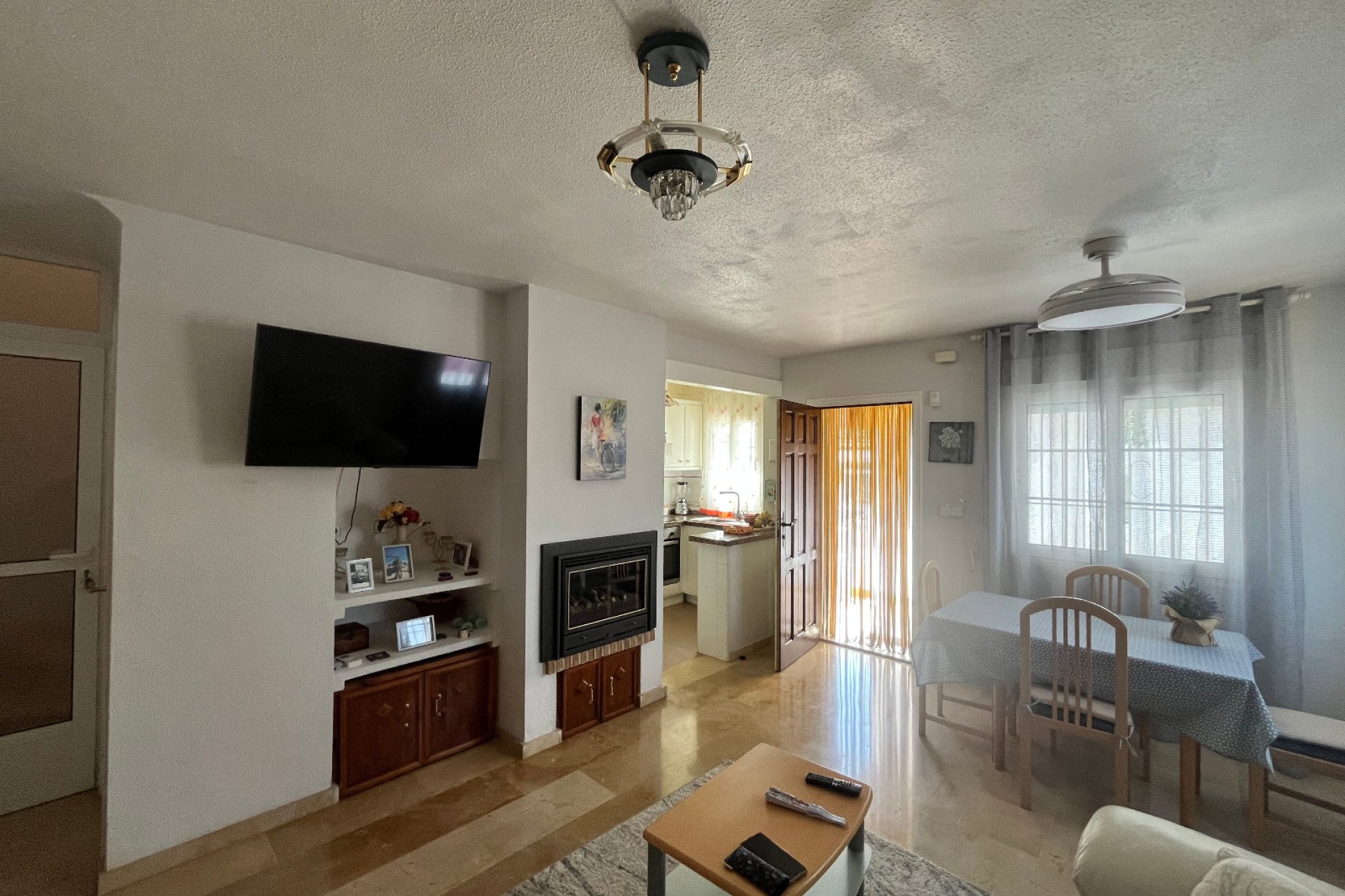 Återförsäljning - Quad House -
Playa Flamenca - Jumilla
