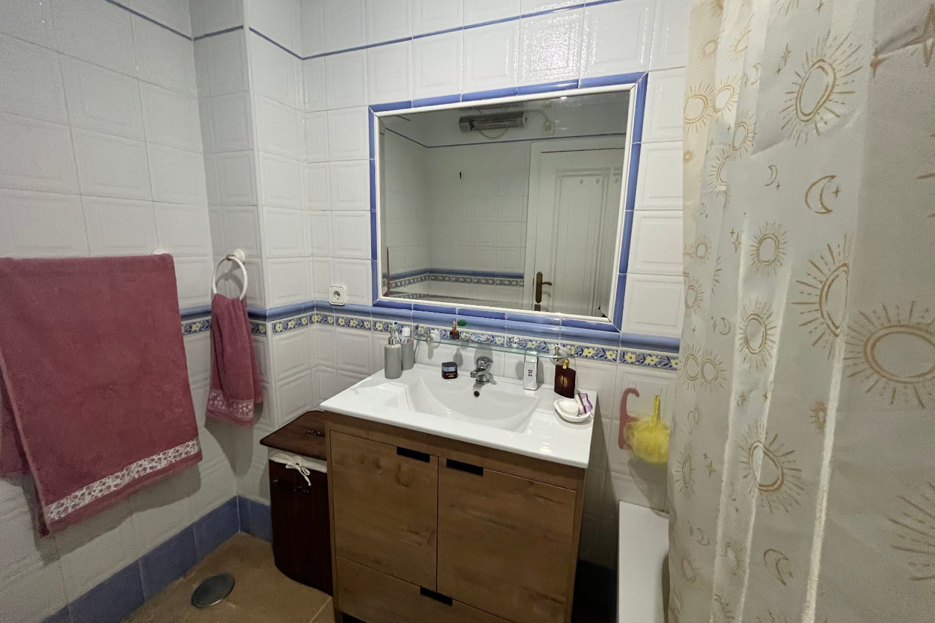 Återförsäljning - Quad House -
Playa Flamenca - Jumilla