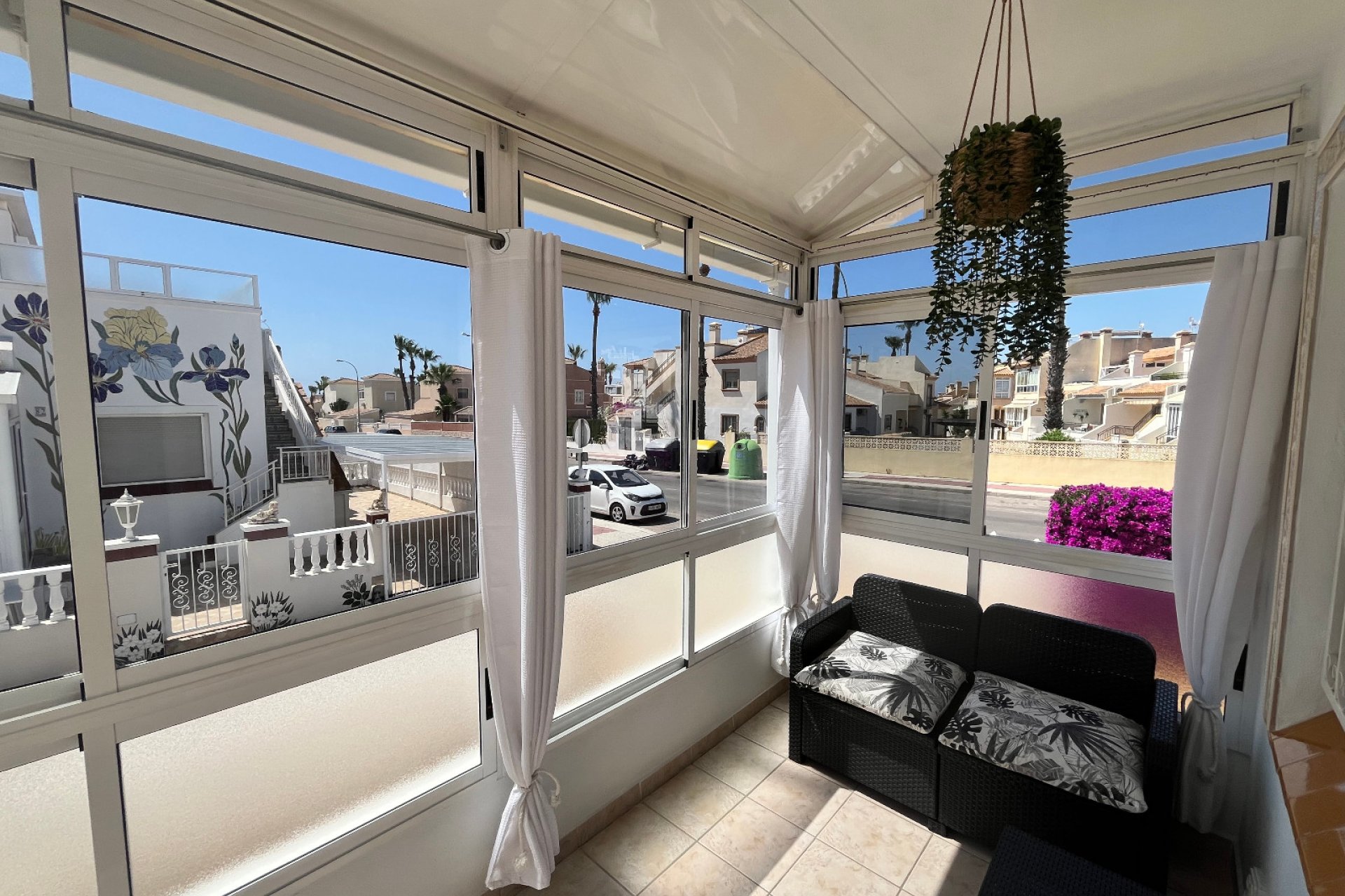 Återförsäljning - Quad House -
Playa Flamenca - Jumilla
