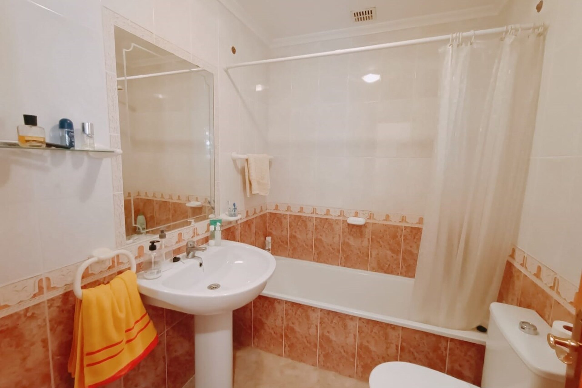 Återförsäljning - Quad House -
Playa Flamenca