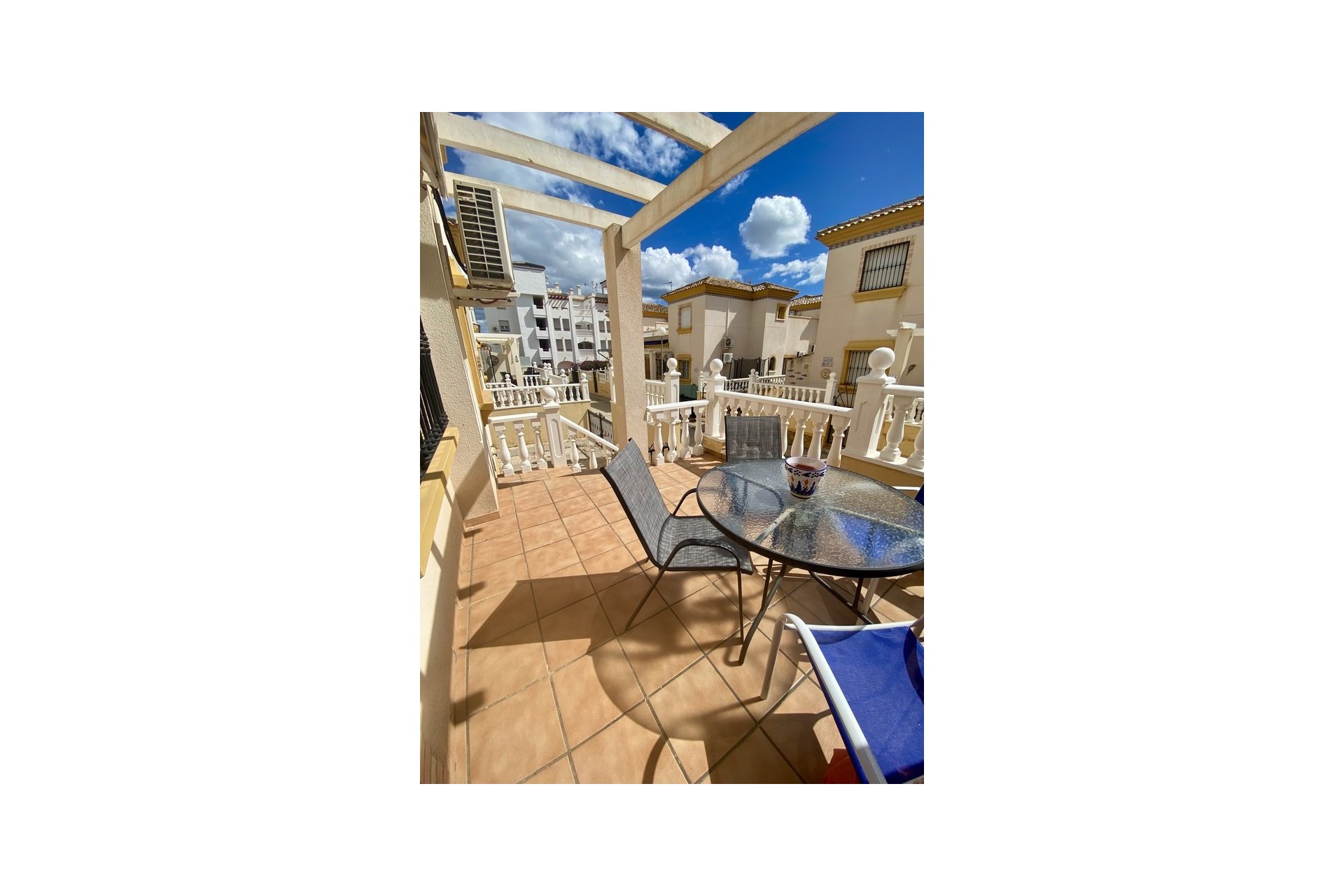 Återförsäljning - Quad House -
Villamartin, Orihuela Costa - Villamartín