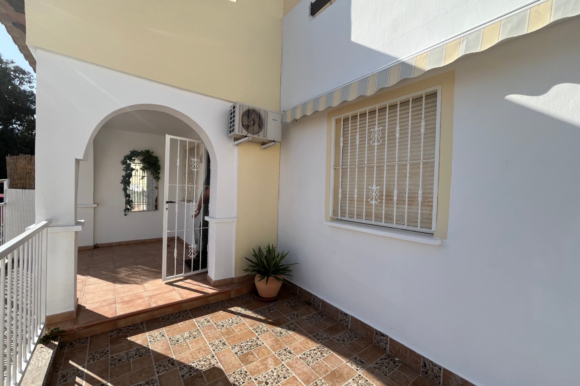 Återförsäljning - Quad House -
Villamartin - Panorama Golf