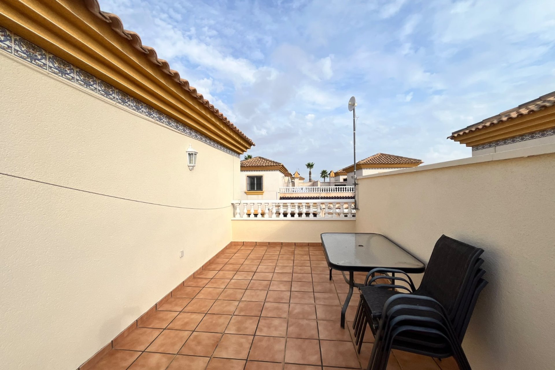 Återförsäljning - Quad House -
Villamartin - PAU 8