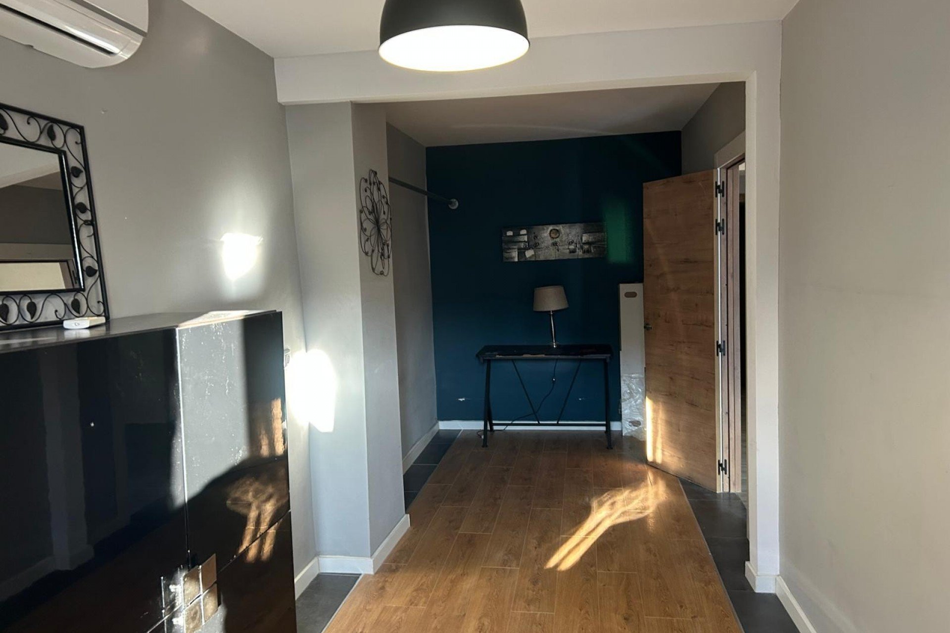 Återförsäljning - Radhus -
Benejúzar