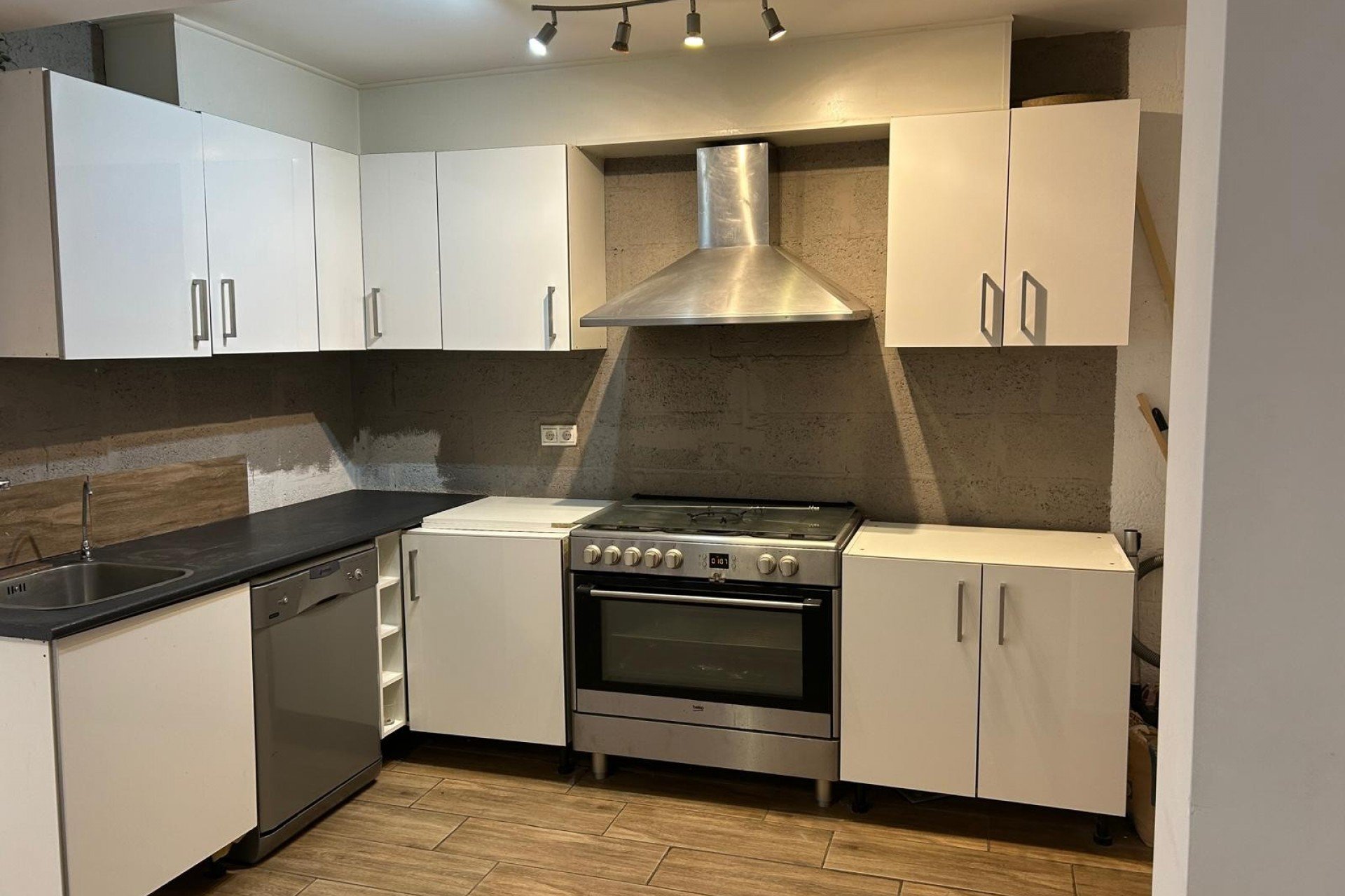 Återförsäljning - Radhus -
Benejúzar