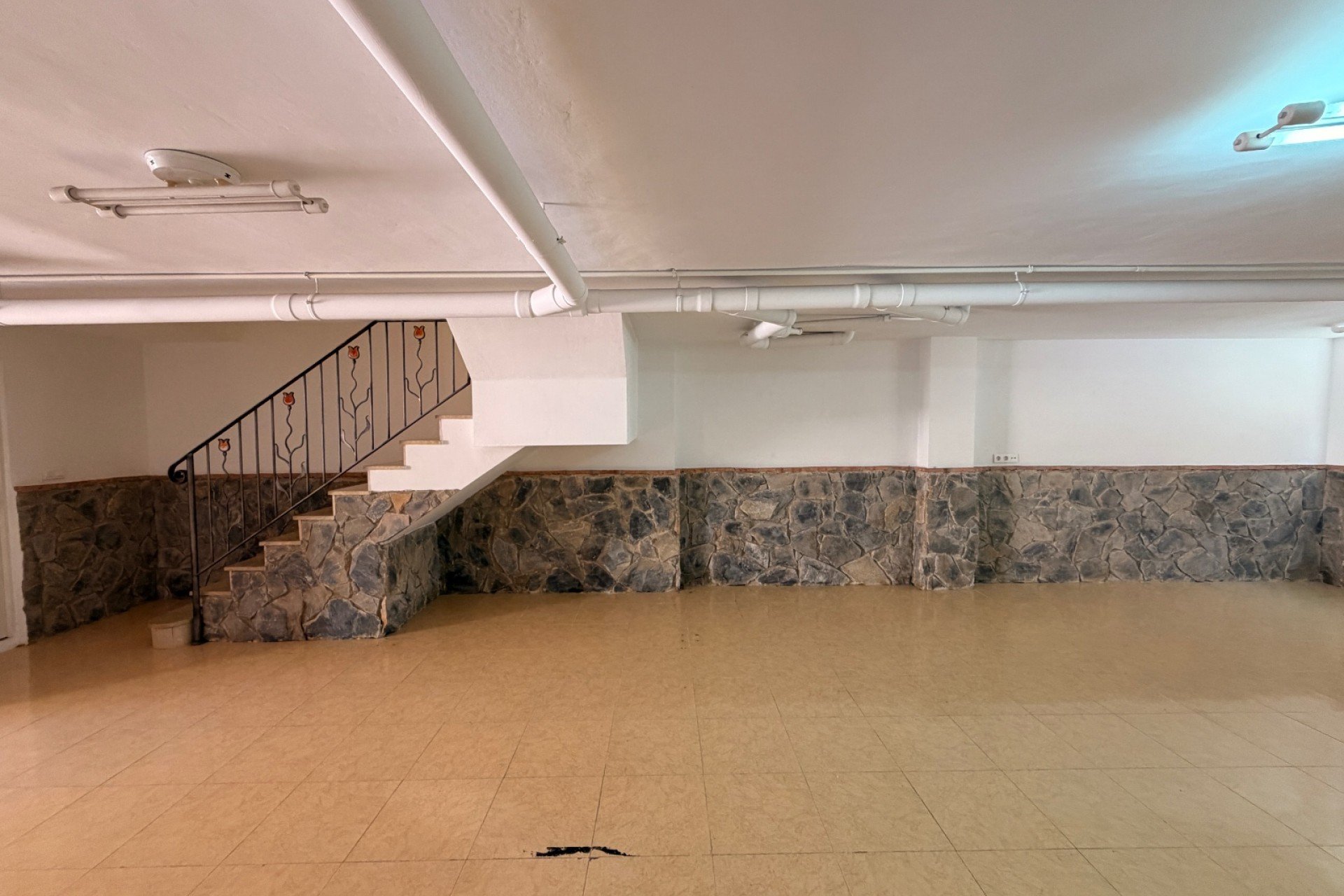 Återförsäljning - Radhus -
Catral - pueblo